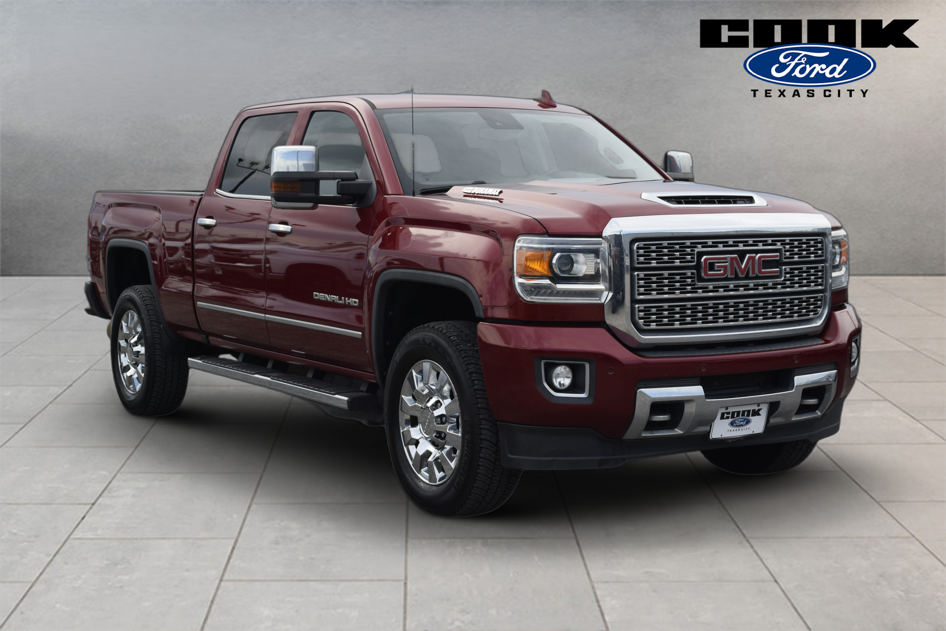 2019 GMC Sierra 2500HD Denali - 1