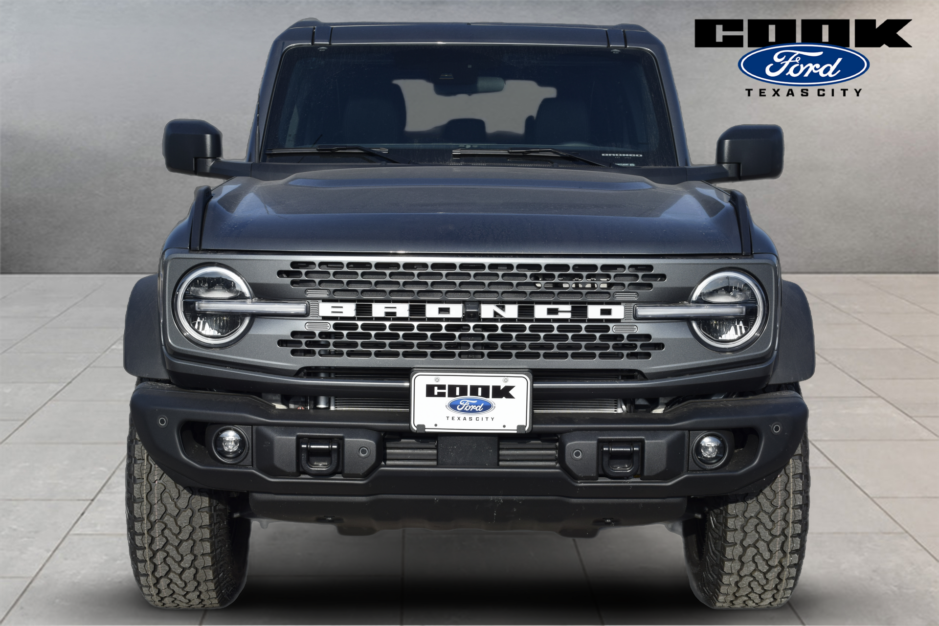 2026 Ford Bronco Badlands Gray at Cook Ford