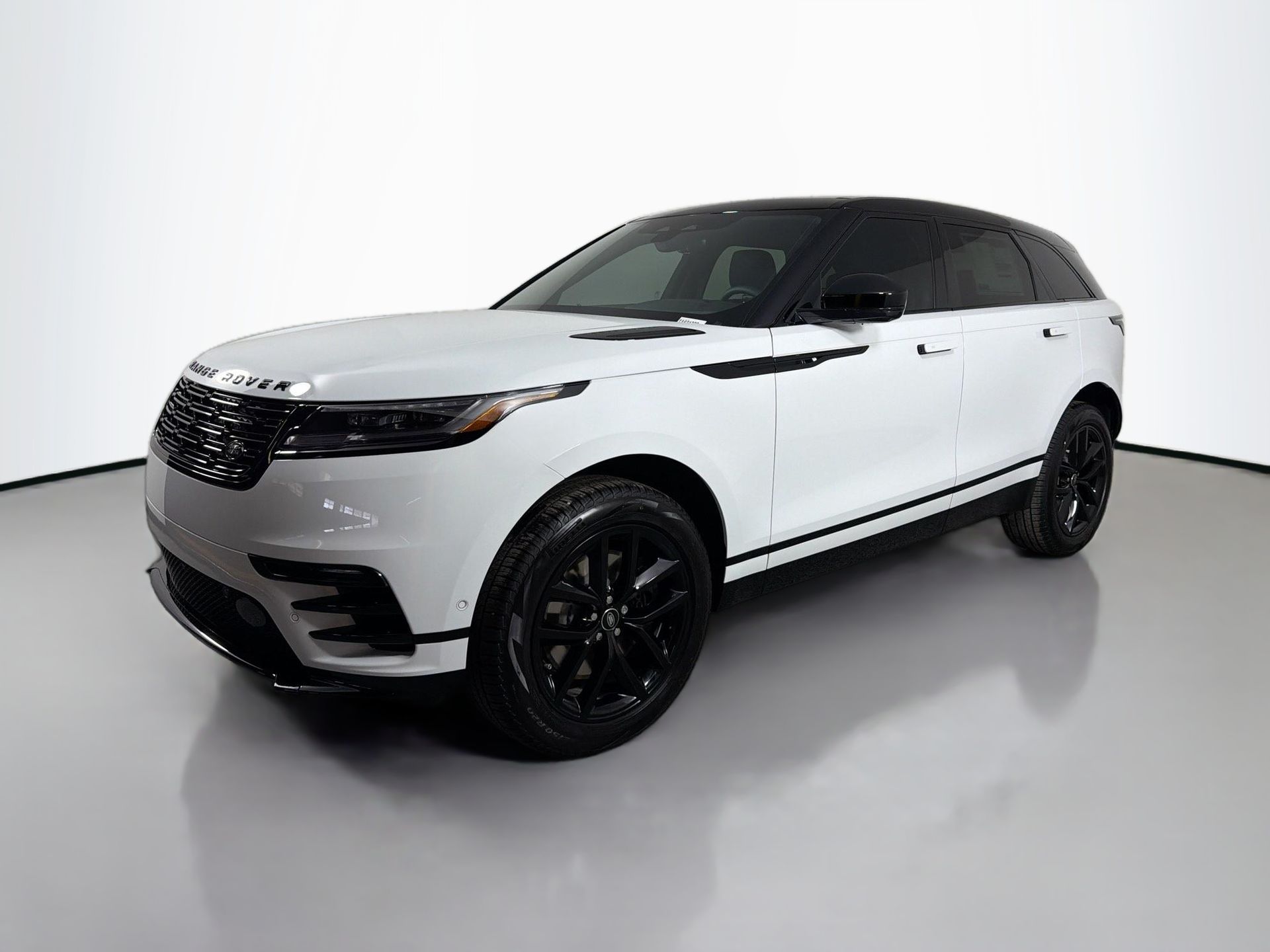 2026 Land Rover Range Rover Velar P250 Dynamic SE AWD