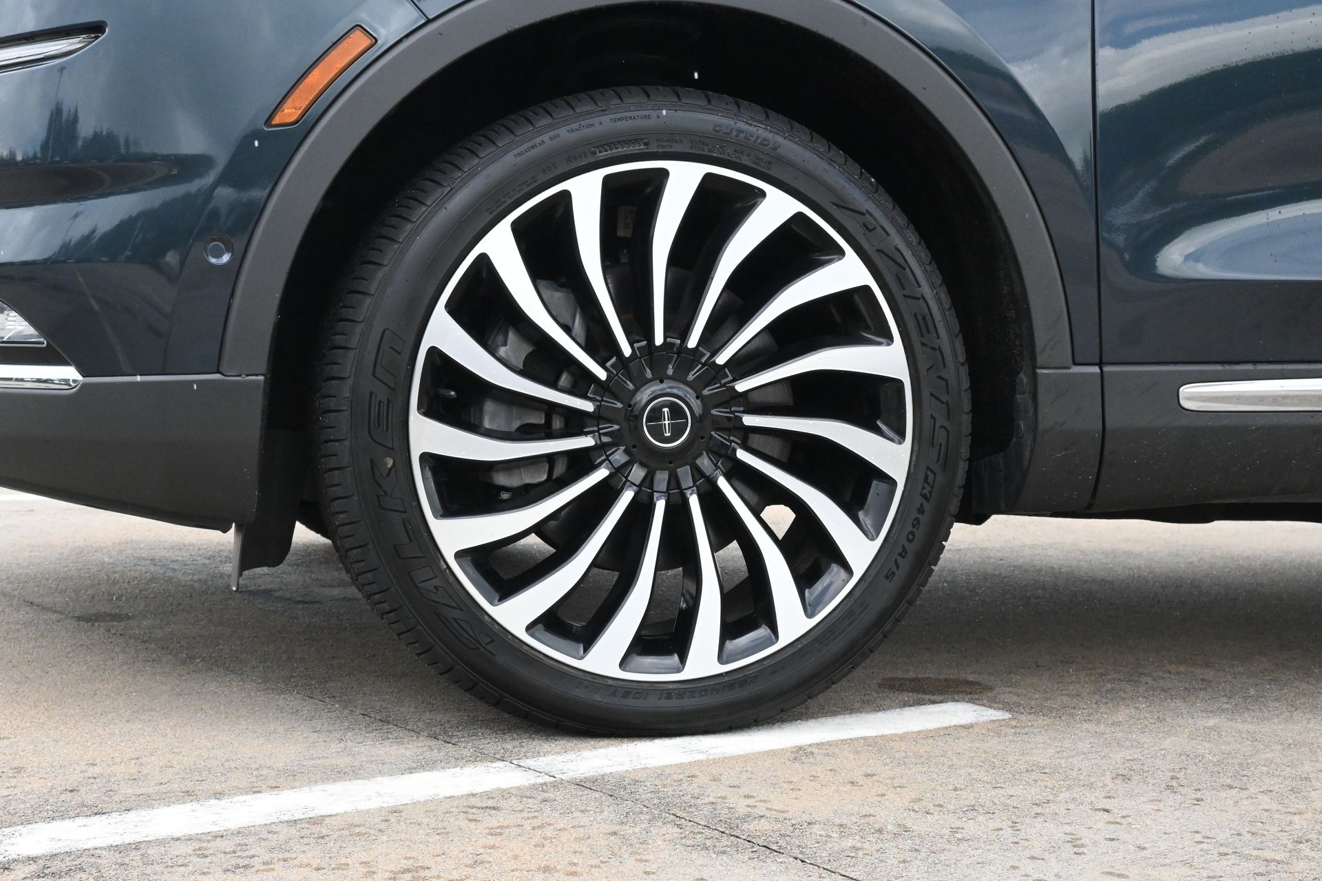 2022 Lincoln Nautilus Black Label Blue at Community Toyota