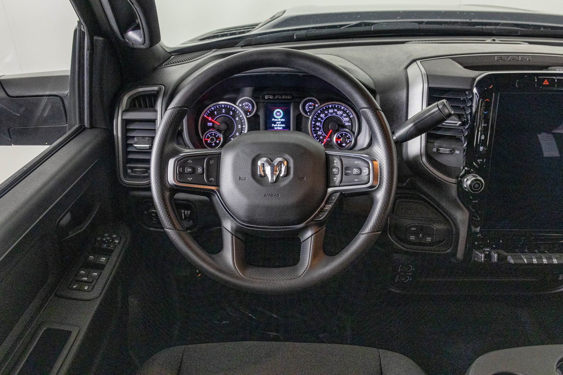 2026 RAM 2500 - Image 27