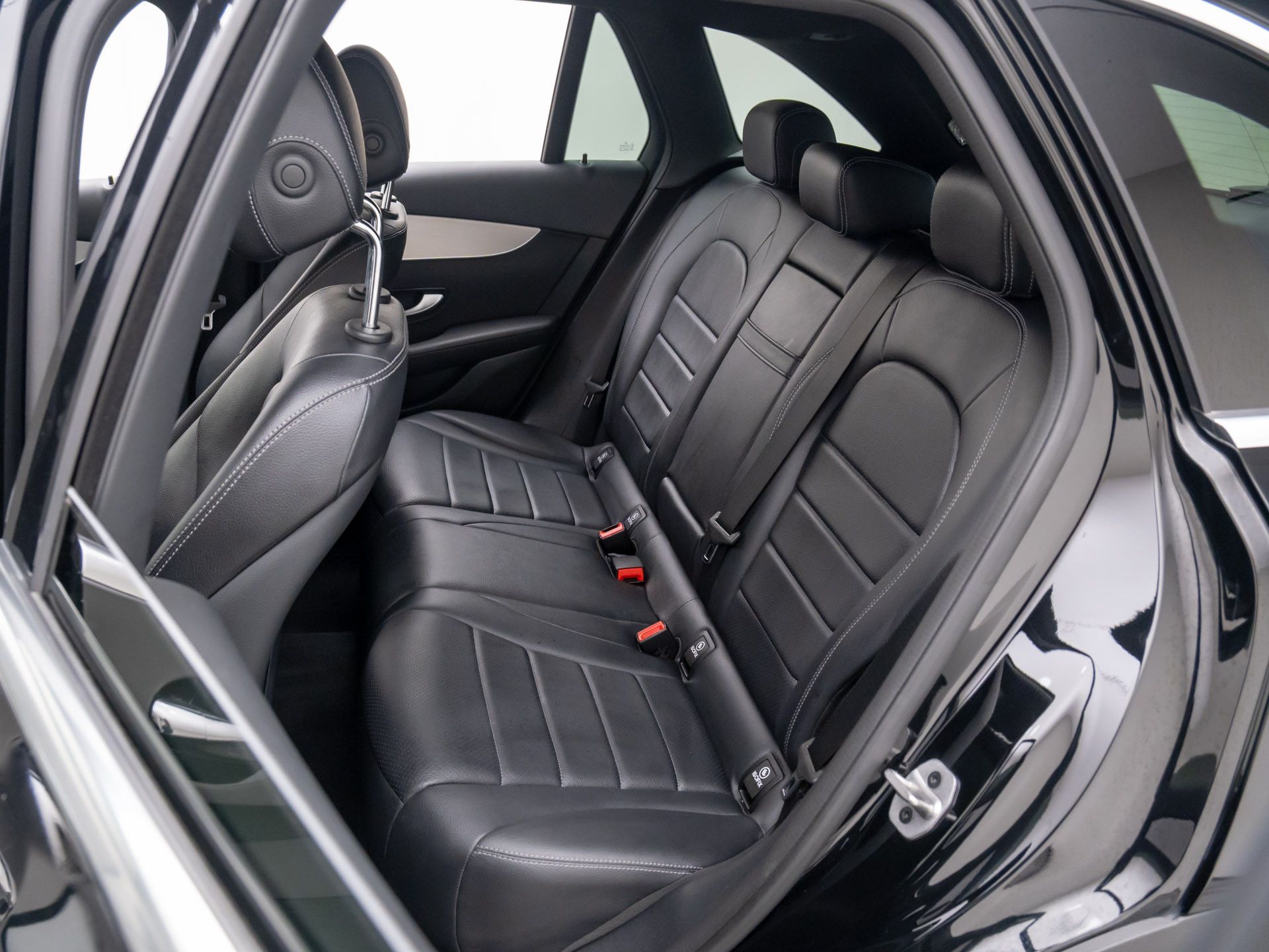 2022 Mercedes-Benz GLC GLC 300 photo