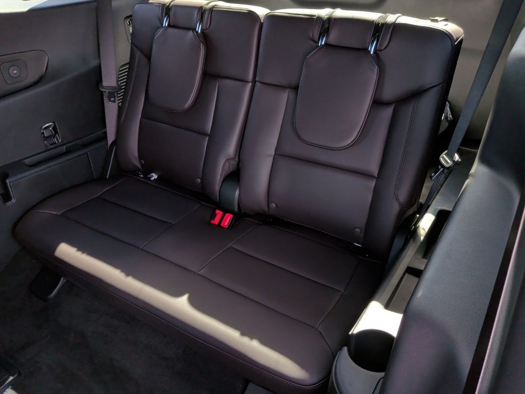 2026 Ford Explorer Platinum - 11