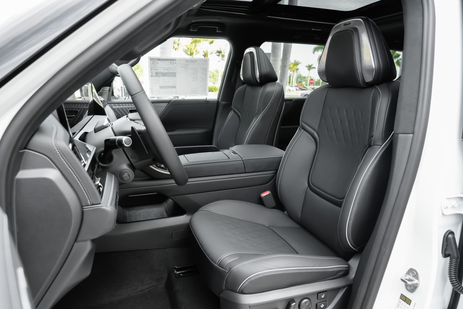 new 2026 INFINITI QX80 car, priced at $99,860