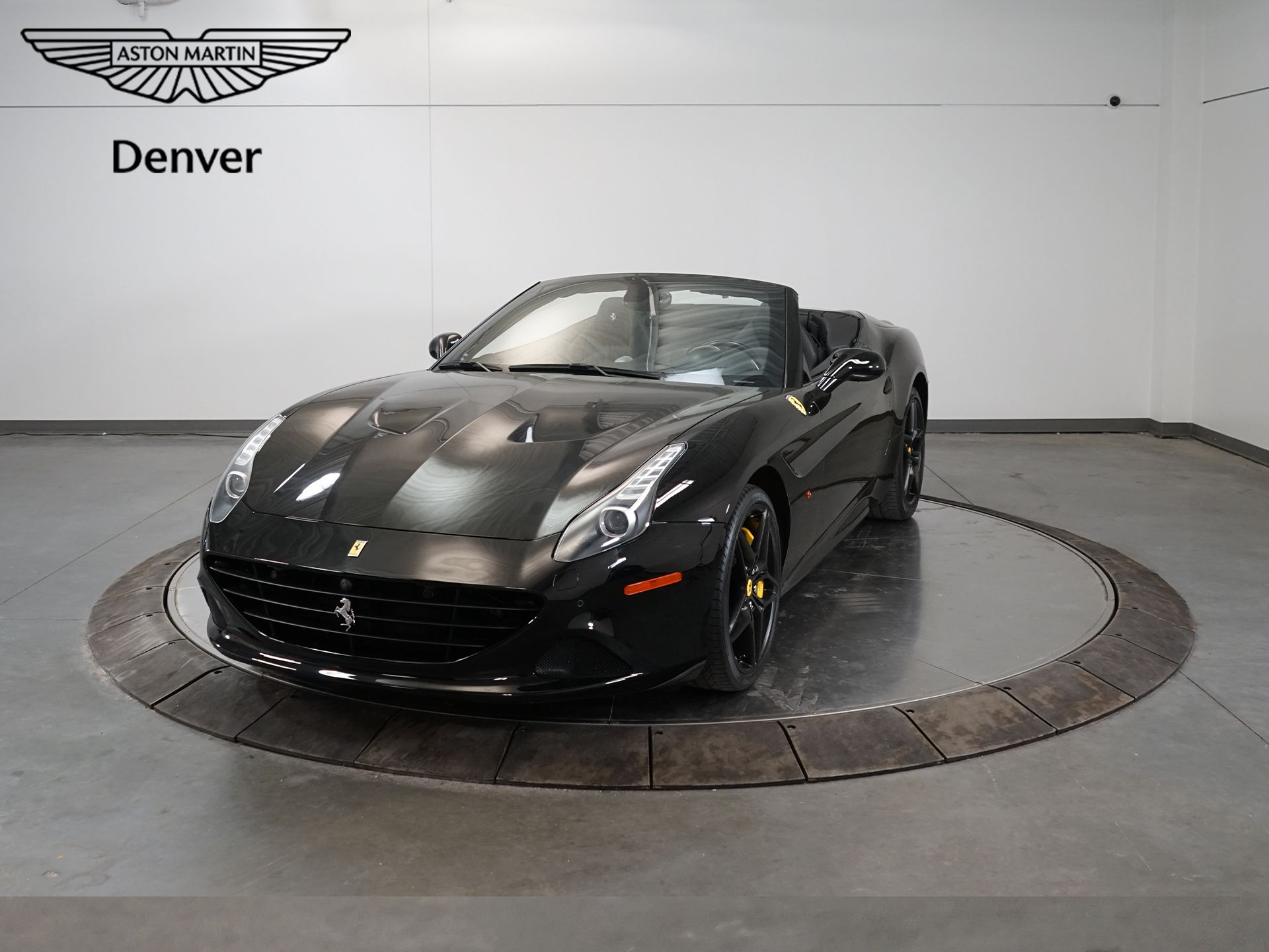 2016 Ferrari California T Base's photo