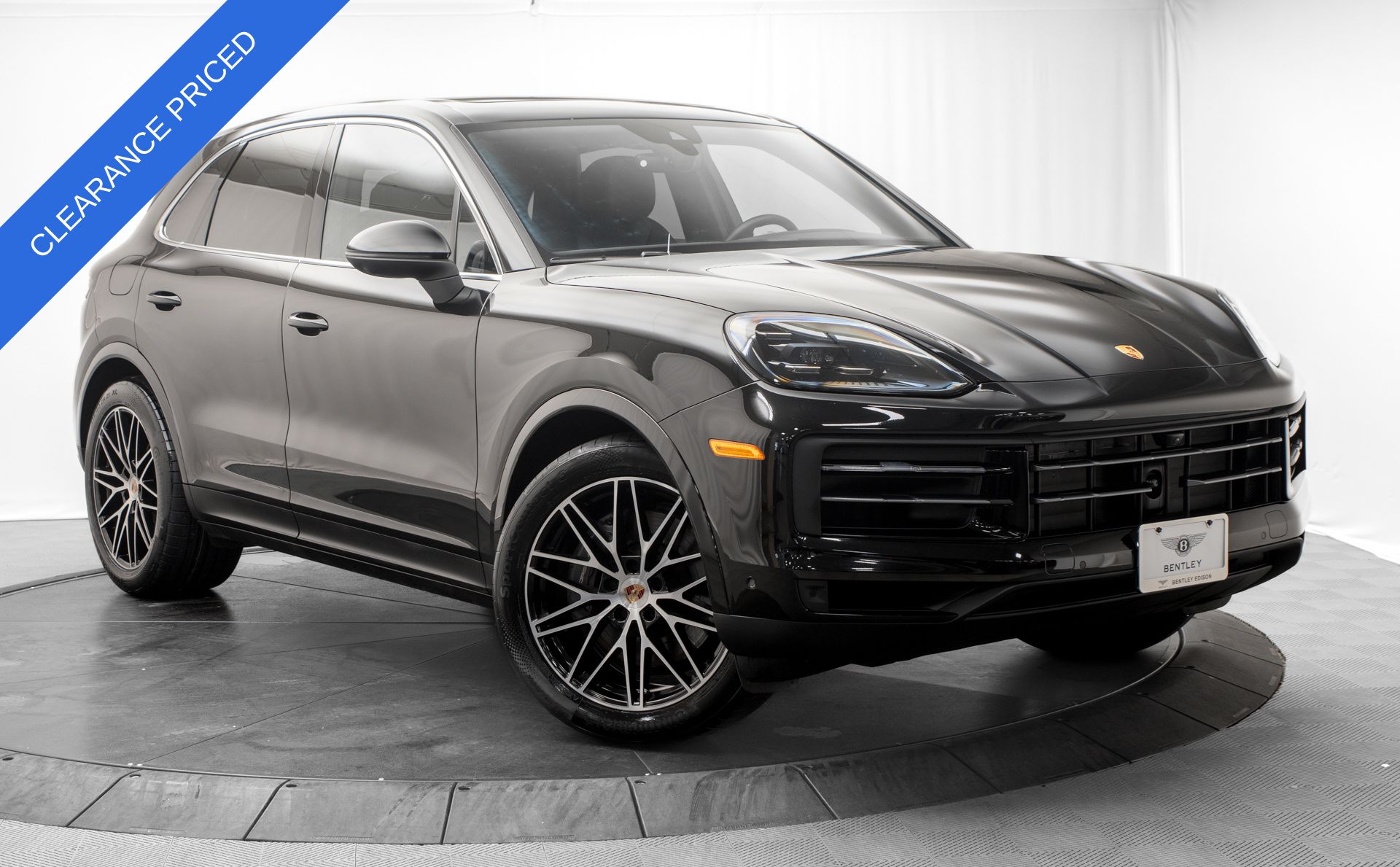 2025 Porsche Cayenne Base