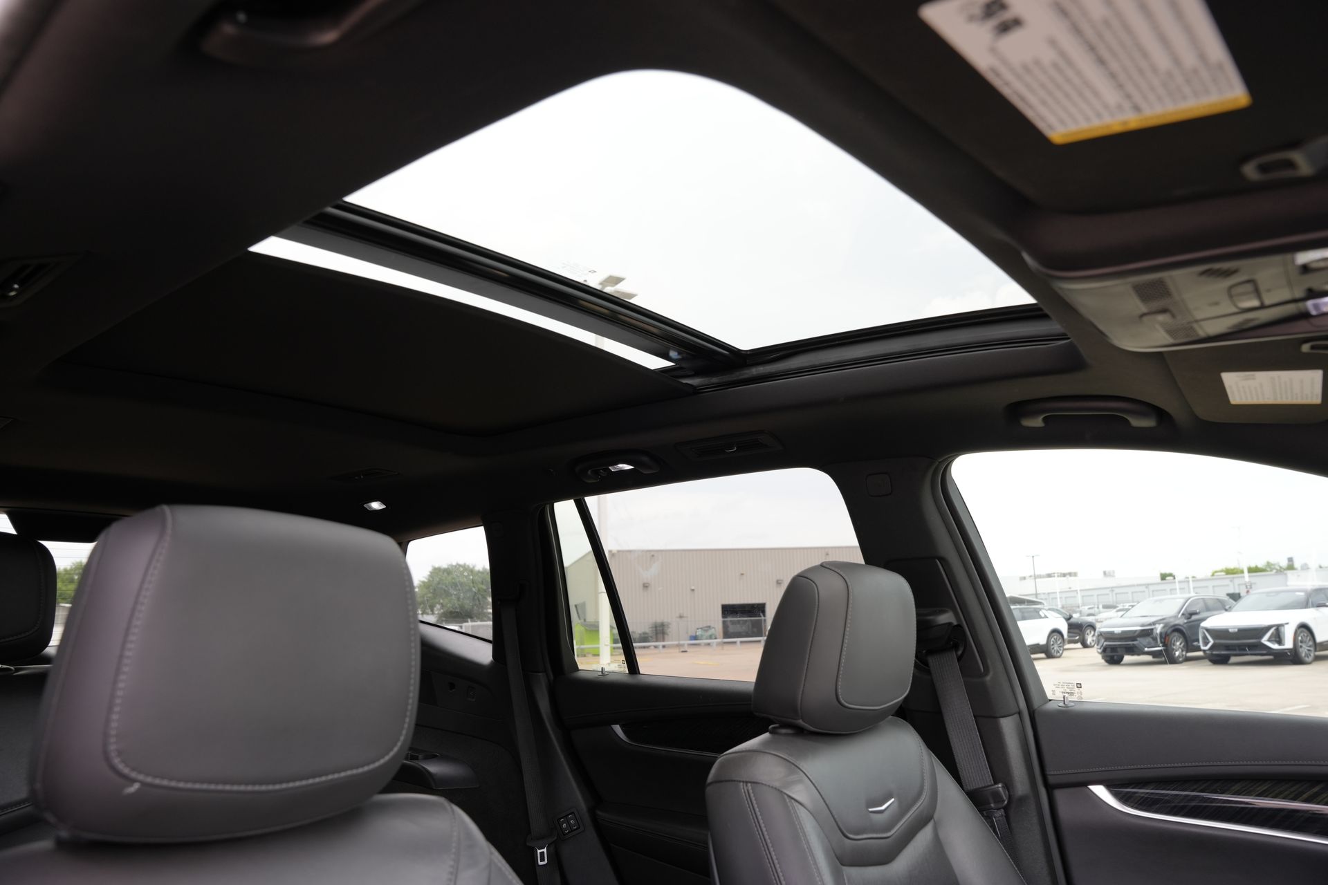 2020 Cadillac XT6 Premium Luxury Black at AutoSavvy Houston Northwest