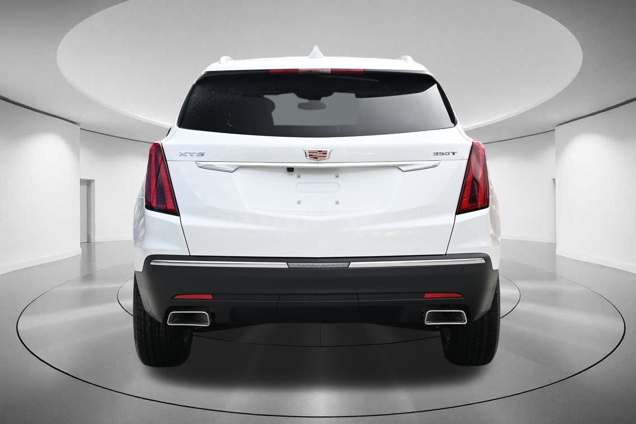 2024 Cadillac XT5 Luxury 4