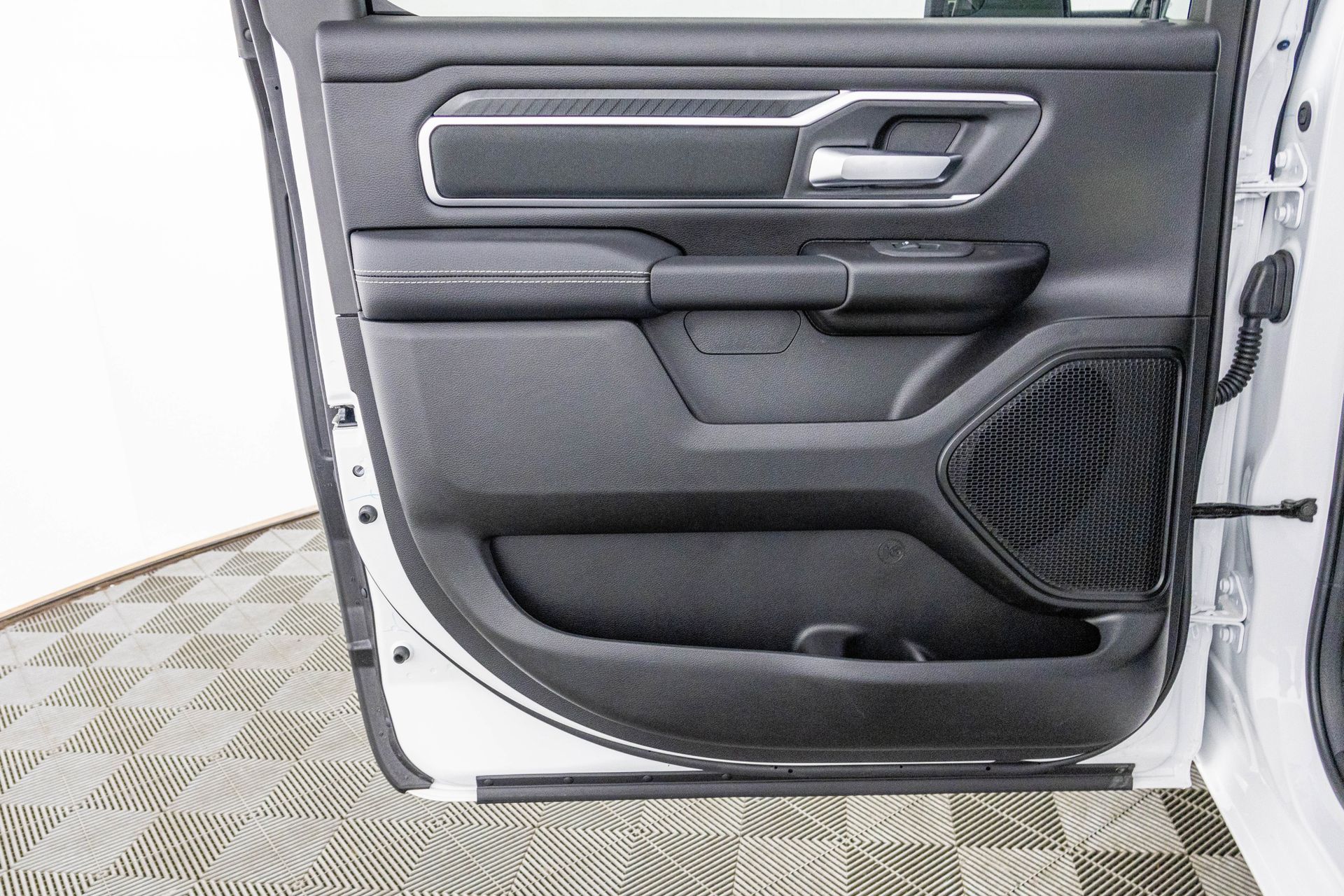 2026 RAM 1500 - Image 32