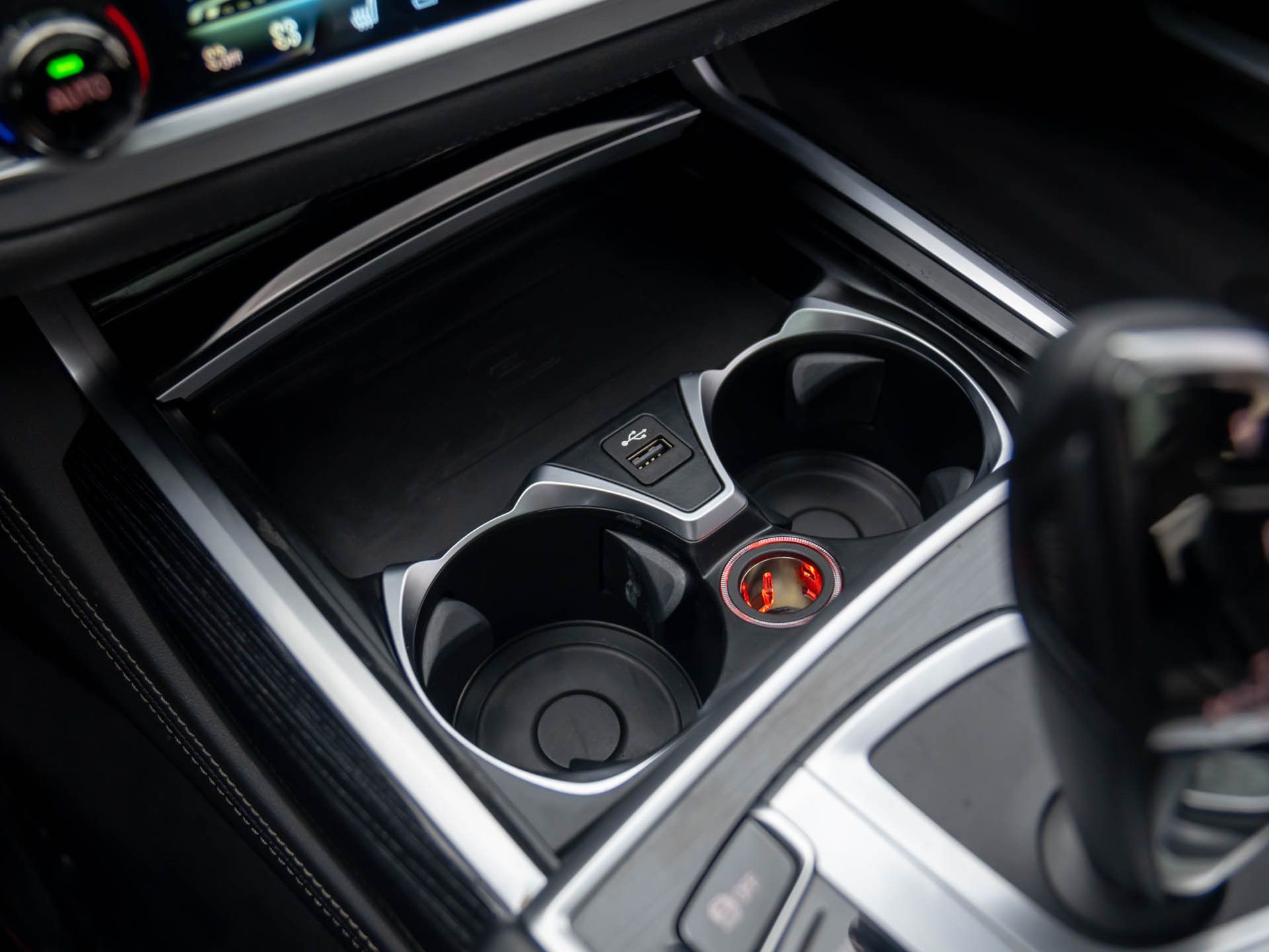 2022 BMW 7-Series 750i xDrive photo