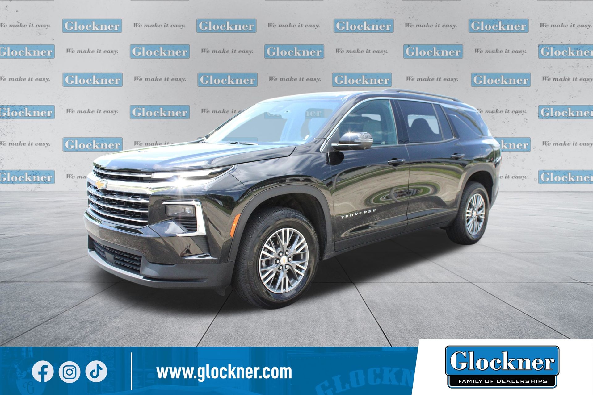 Mosaic Black Metallic 2026 Chevrolet Traverse SUV / Crossover Front-Wheel Drive 8-Speed Automatic