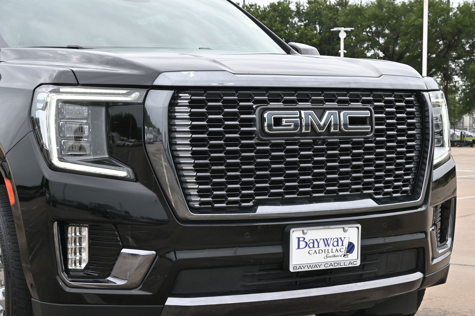 2024 GMC Yukon XL Denali Ultimate Black at Big Star Buick GMC
