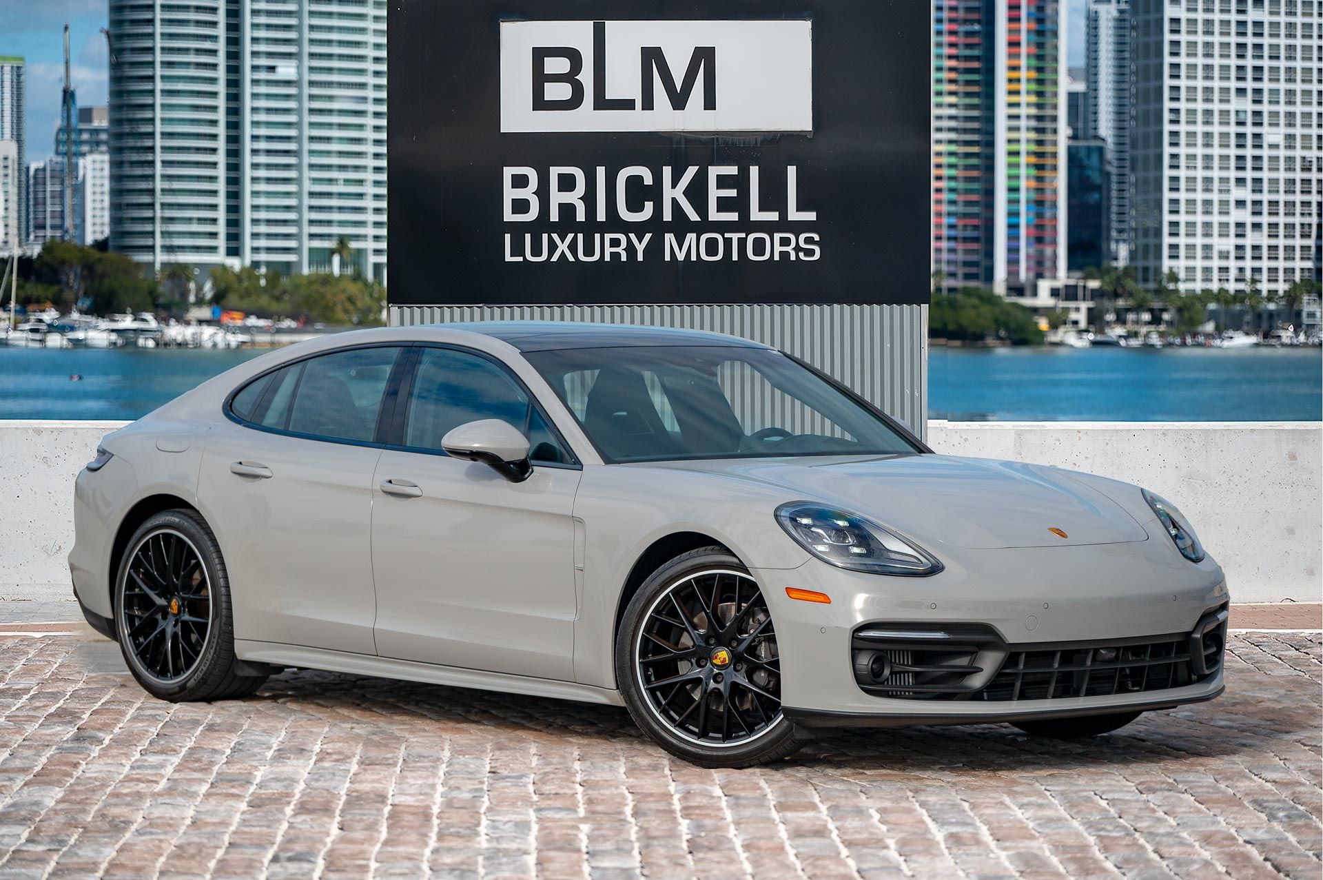 2023 Porsche Panamera Platinum Edition's photo