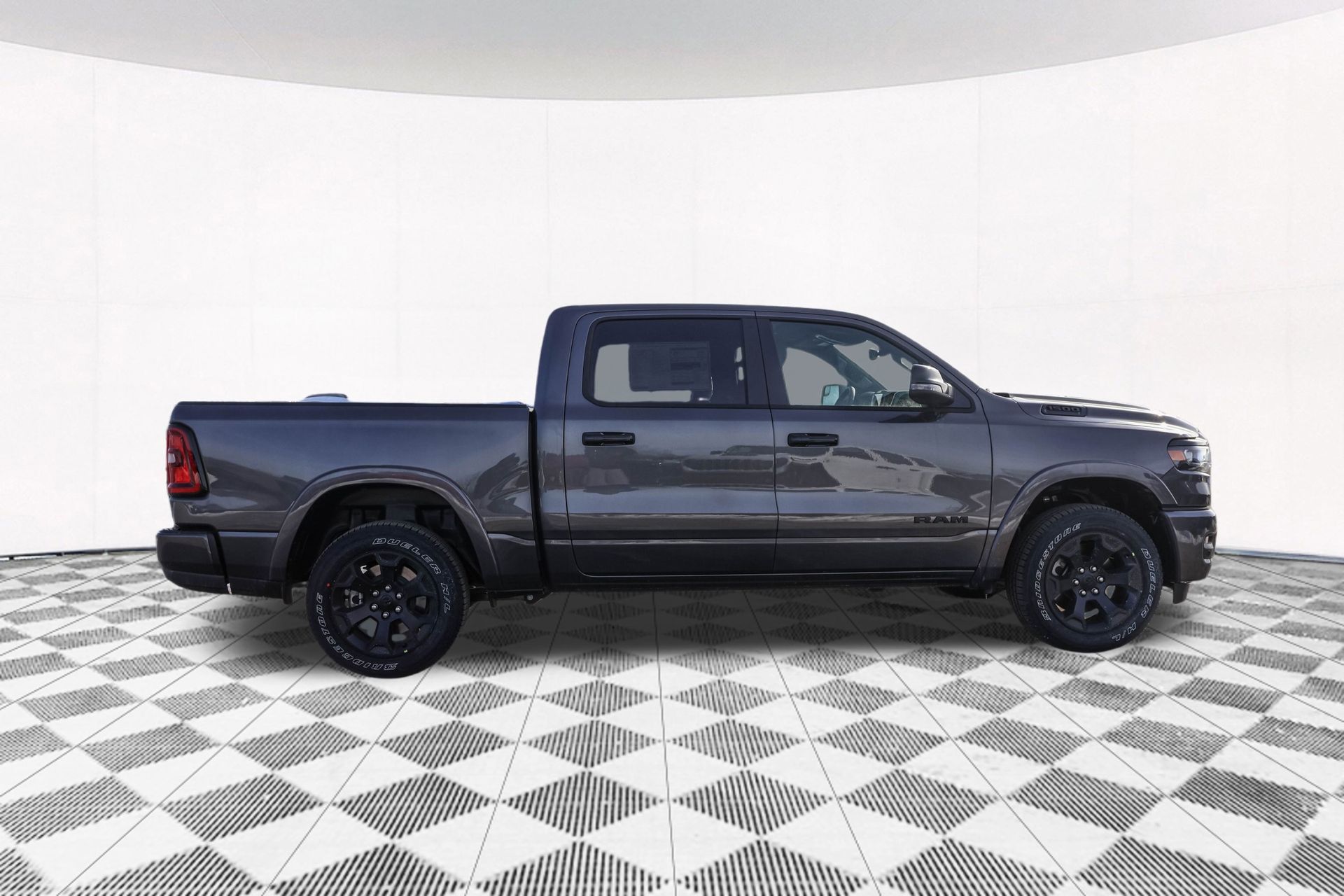 2026 RAM 1500 - Image 8