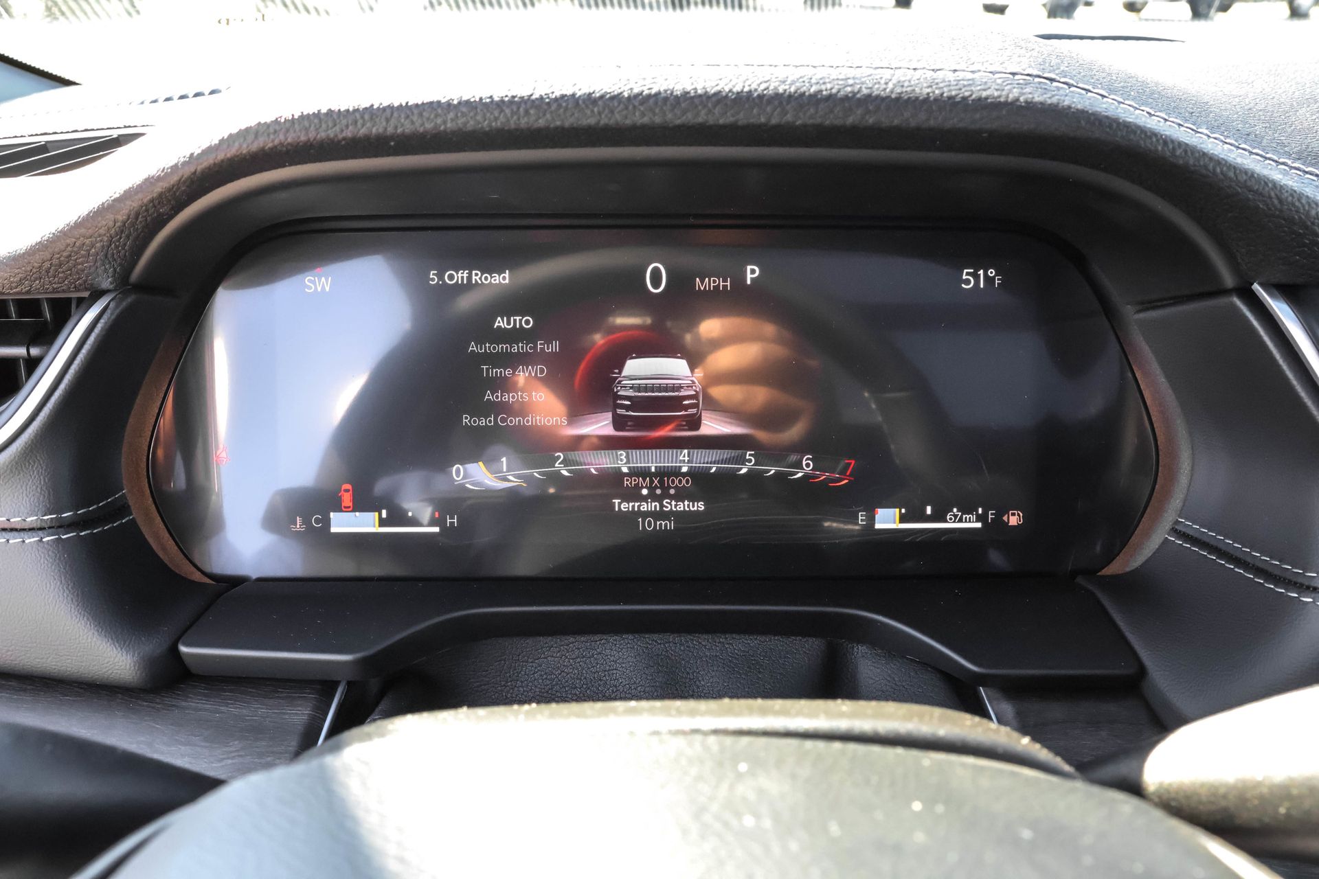 2025 JEEP GRAND CHEROKEE - Image 32