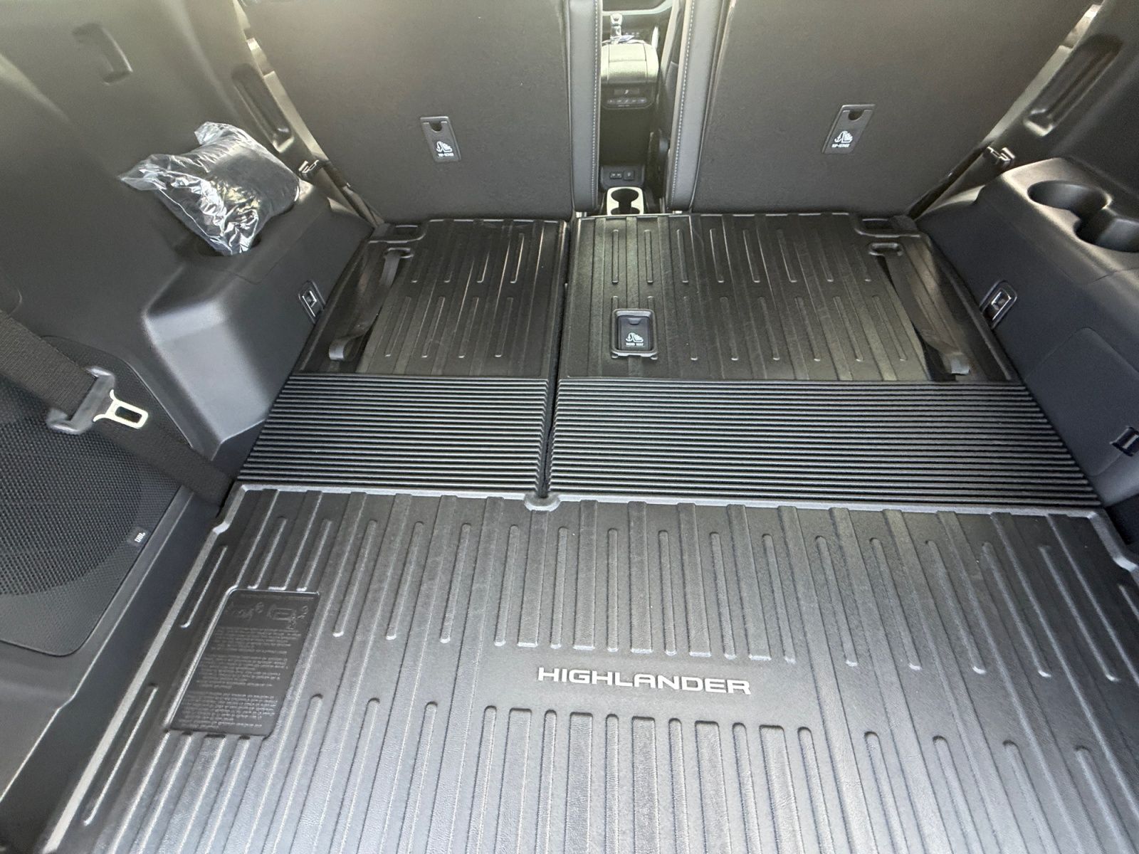 New 2026 Toyota Highlander SUV