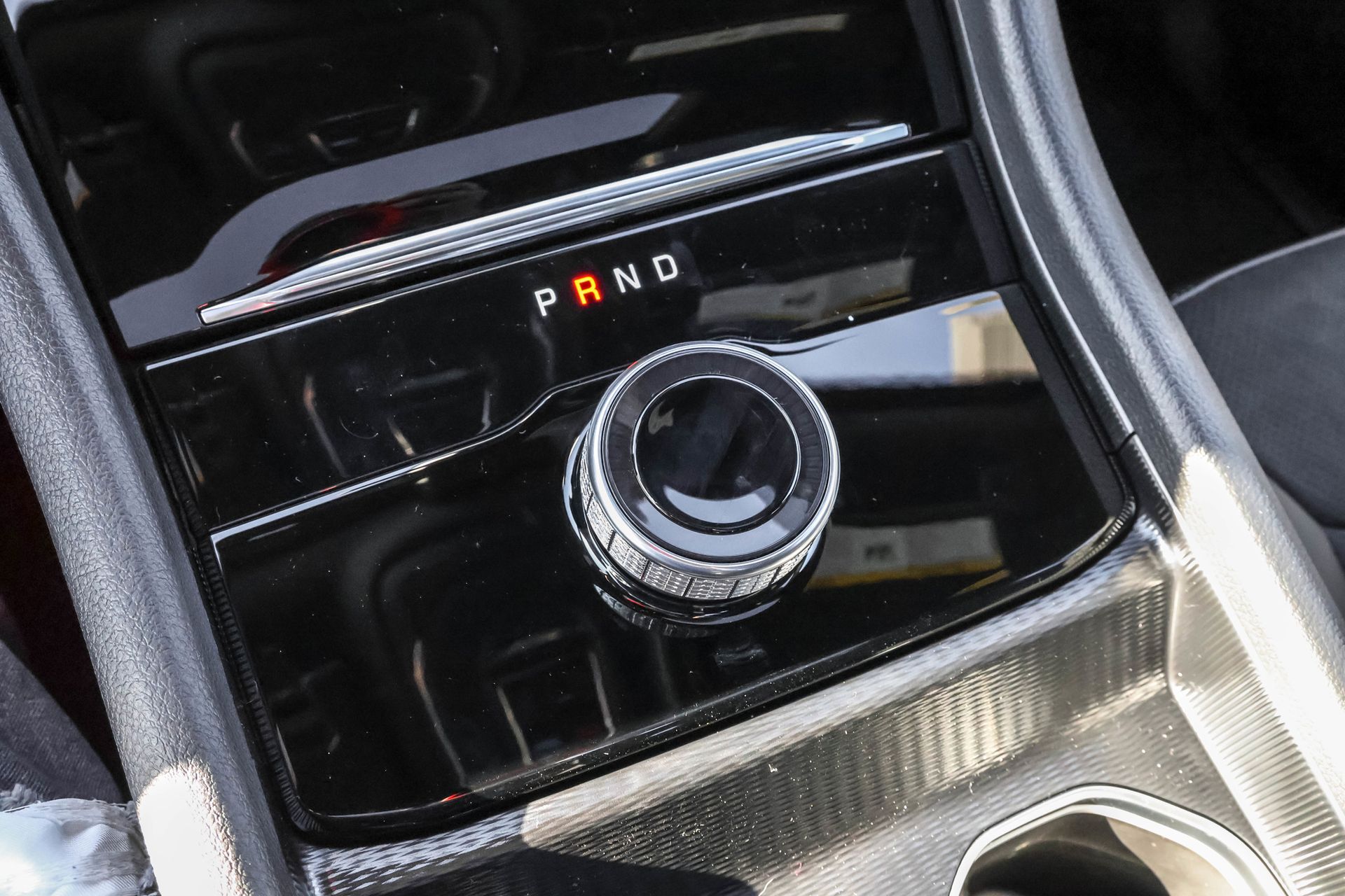 2025 JEEP GRAND CHEROKEE L - Image 21