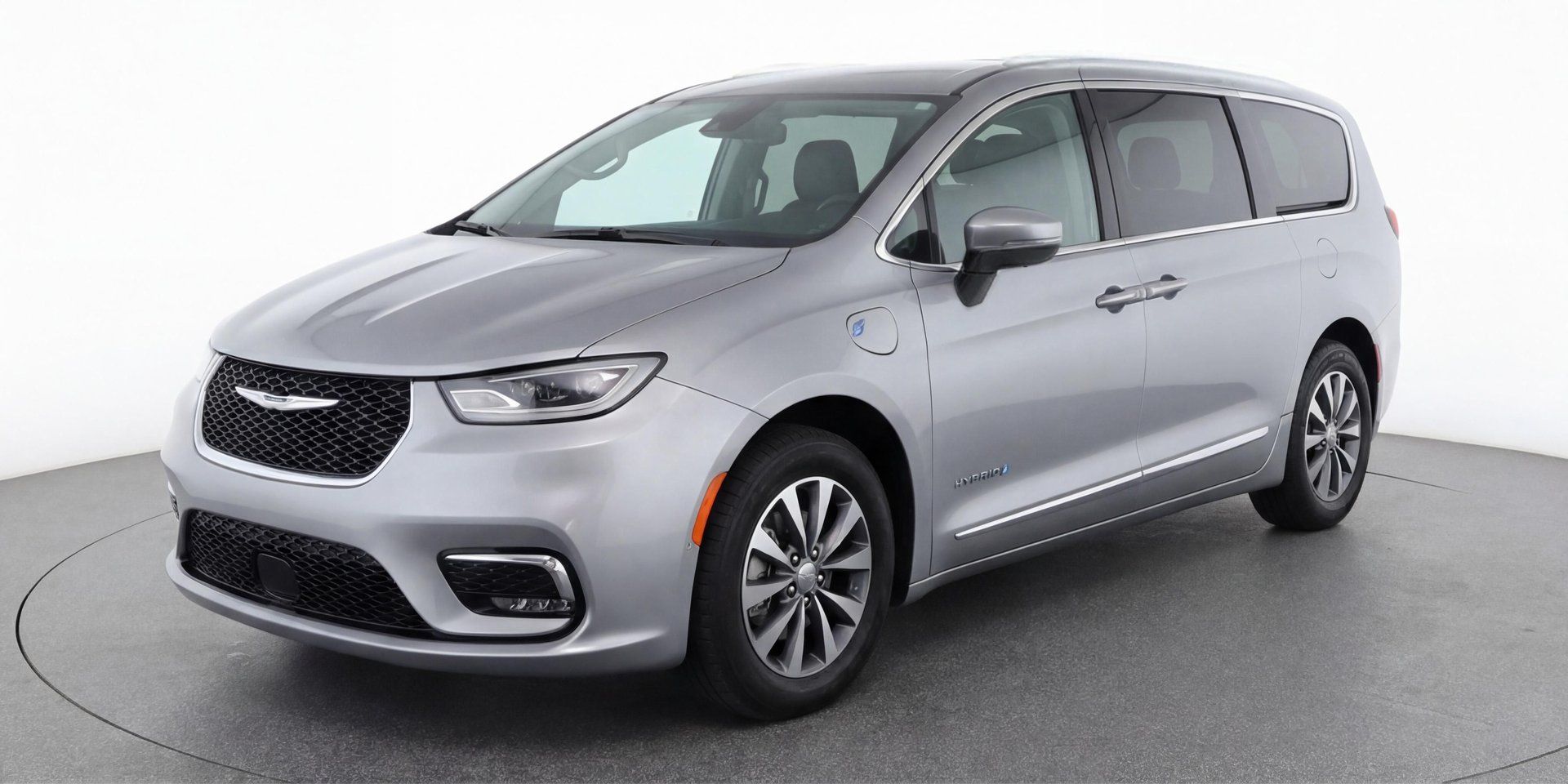 2023 Chrysler Pacifica Hybrid Limited FWD
