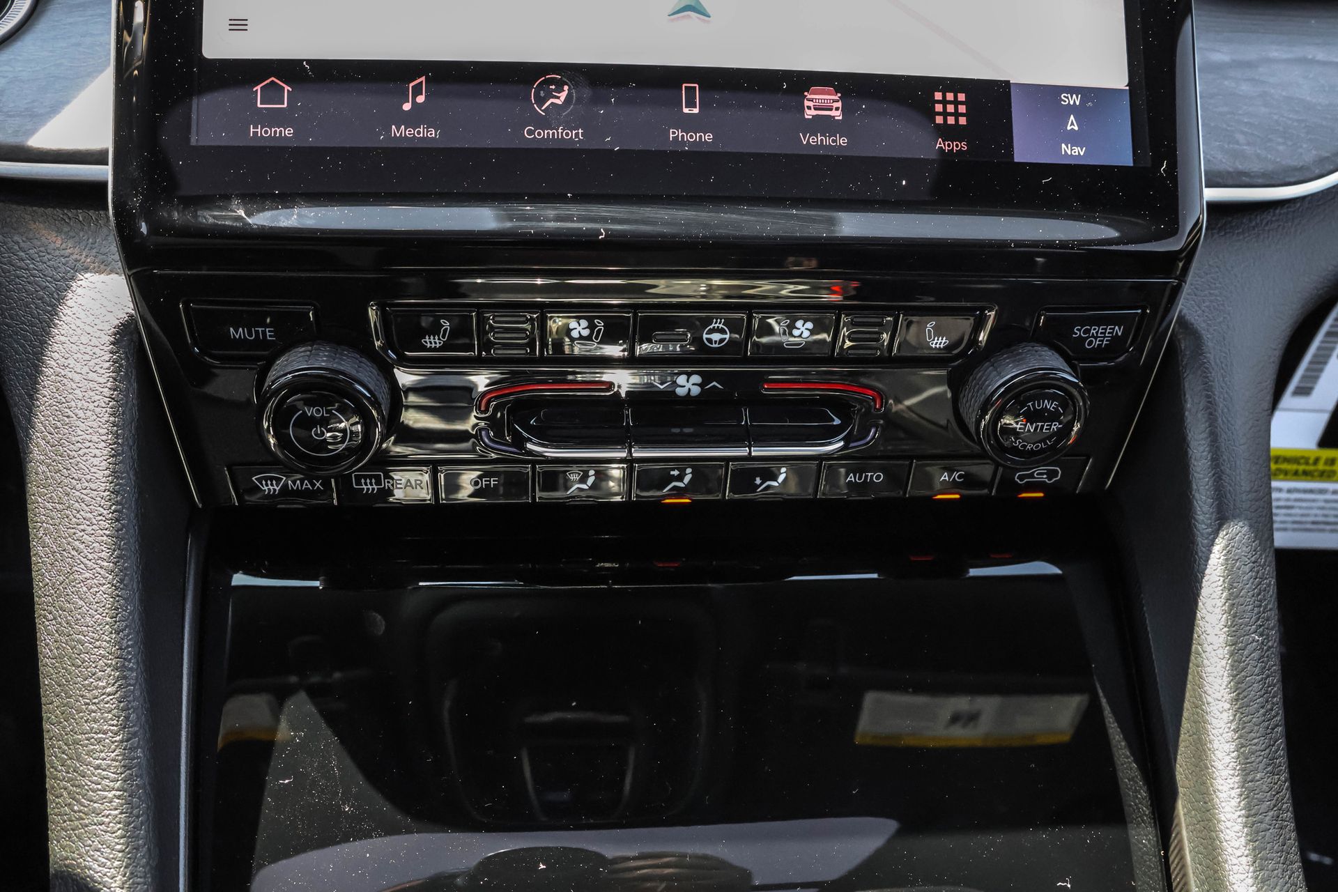 2025 JEEP GRAND CHEROKEE - Image 20