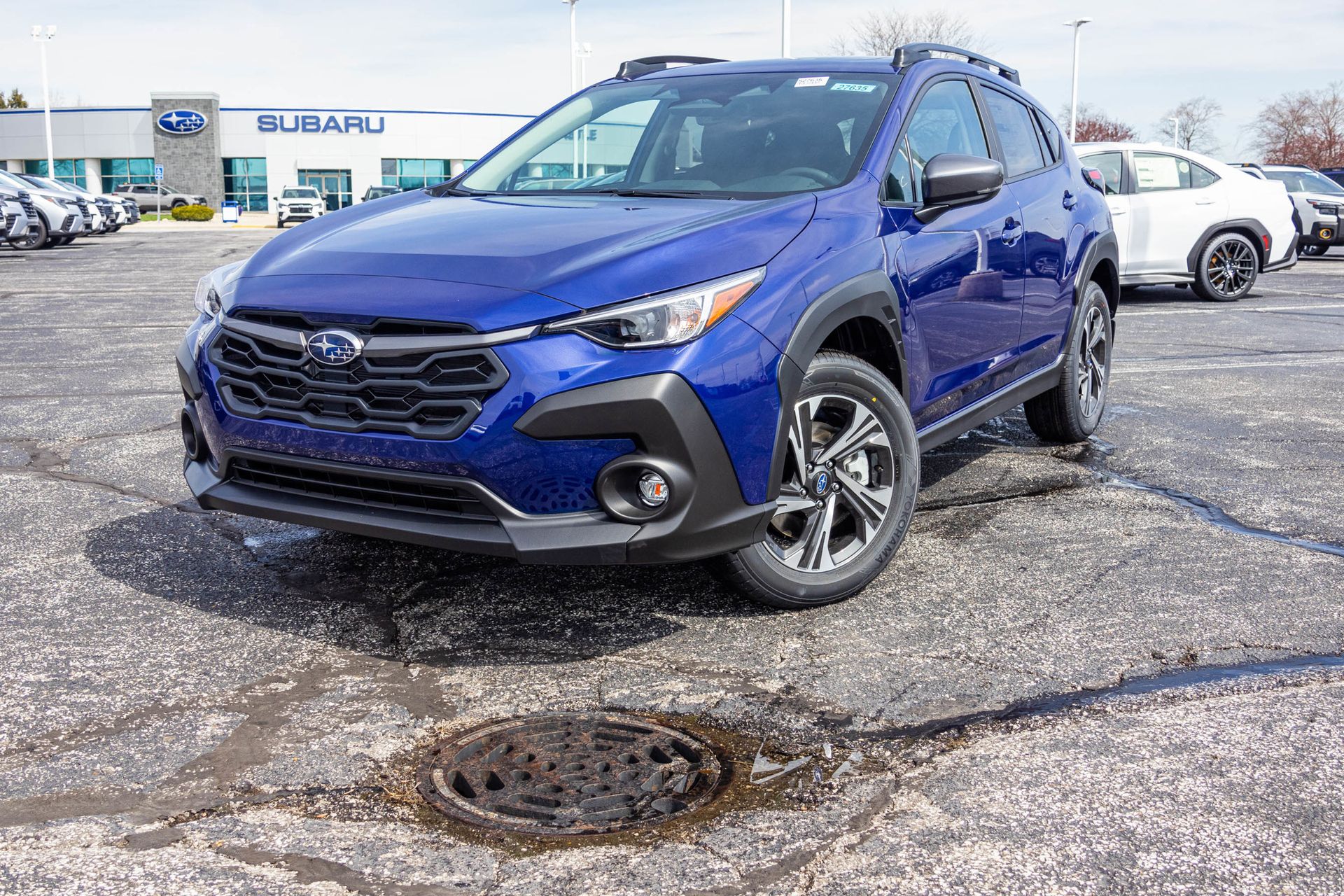 View vehicle photo 2