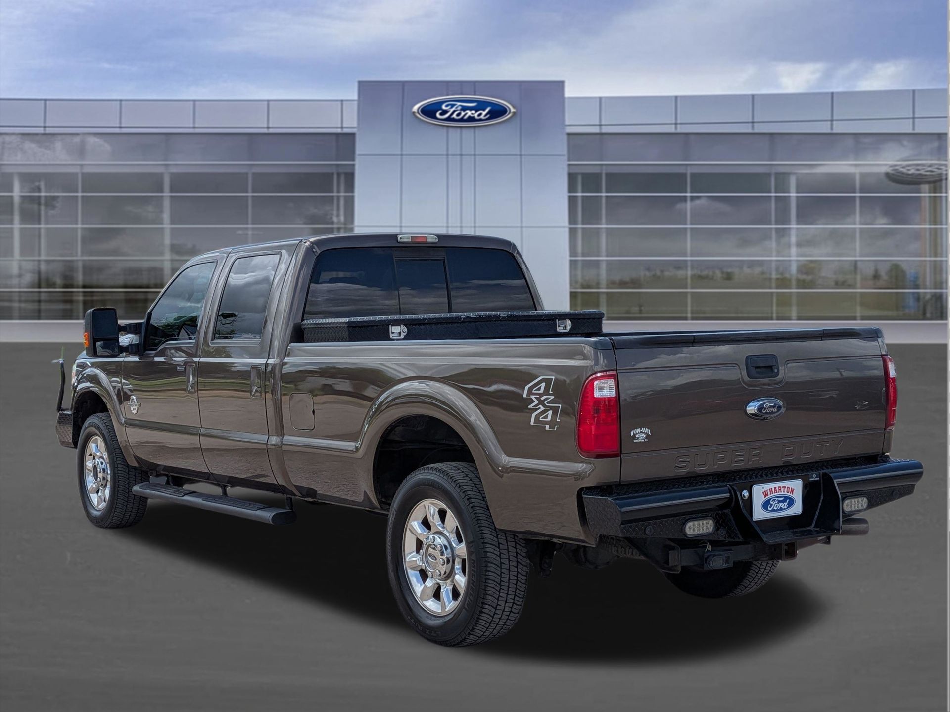 2016 Ford F-350SD Lariat Brown at Autostrade