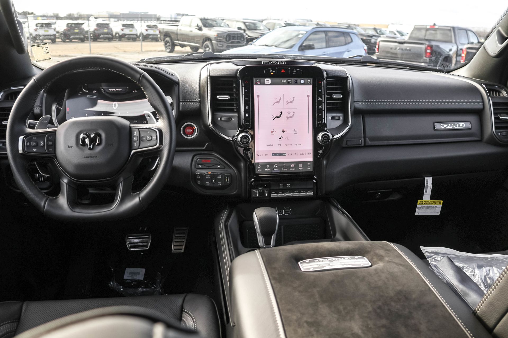 2026 RAM 1500 - Image 17