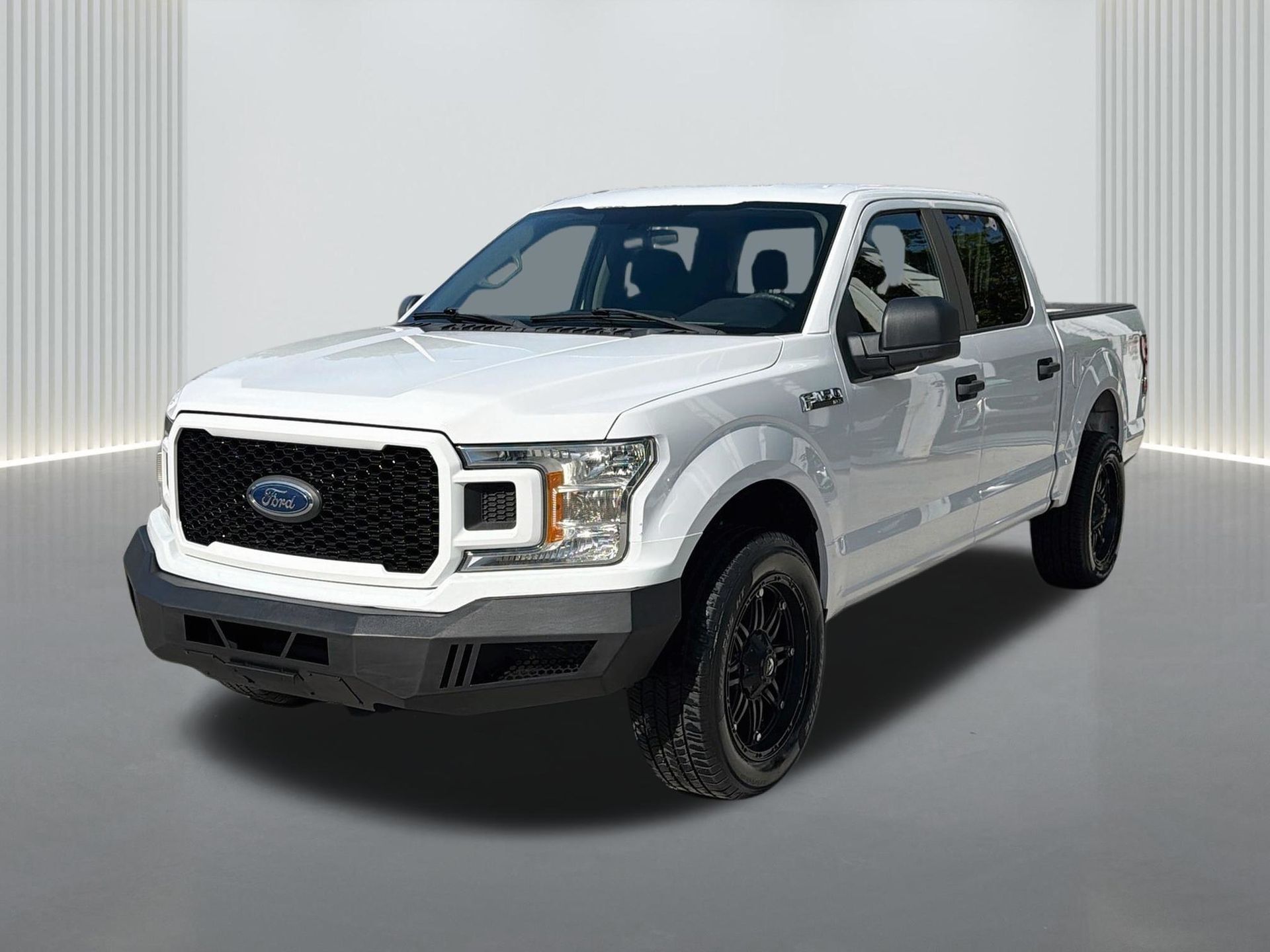 Oxford White 2018 Ford F-150 Pickup Truck Four-Wheel Drive Automatic