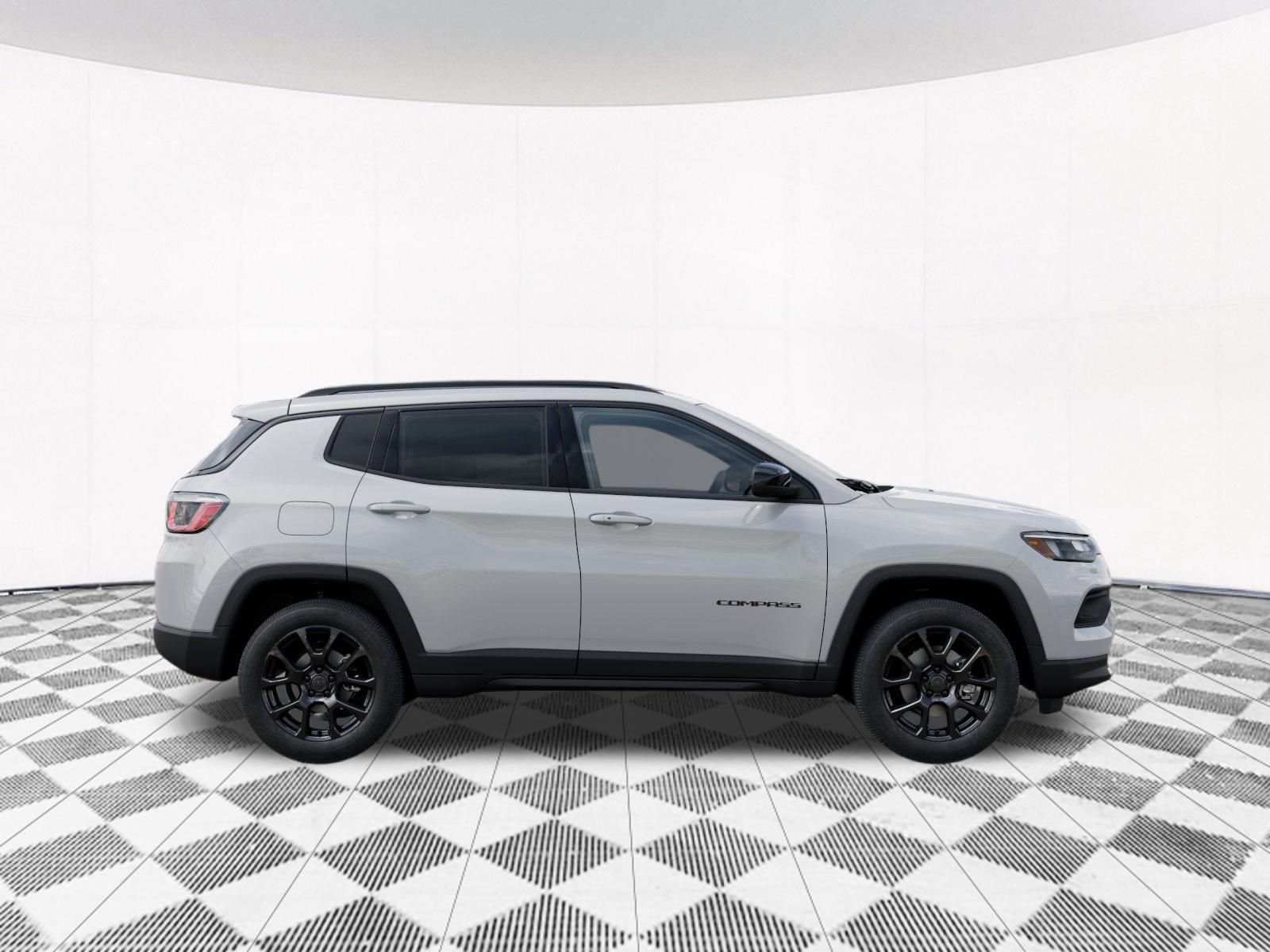 2026 JEEP COMPASS - Image 29