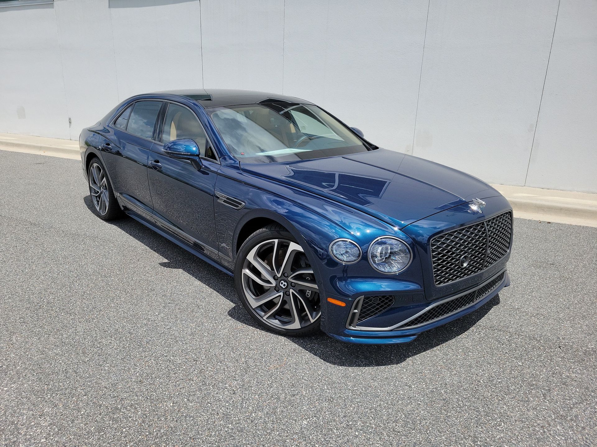 Windsor Blue 2025 Bentley Flying Spur Sedan All-Wheel Drive 8-Speed Dual Clutch