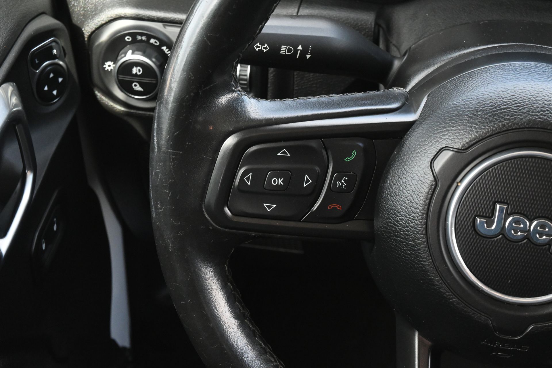 2021 Jeep Gladiator Willys White at Shottenkirk Kia Fort Bend