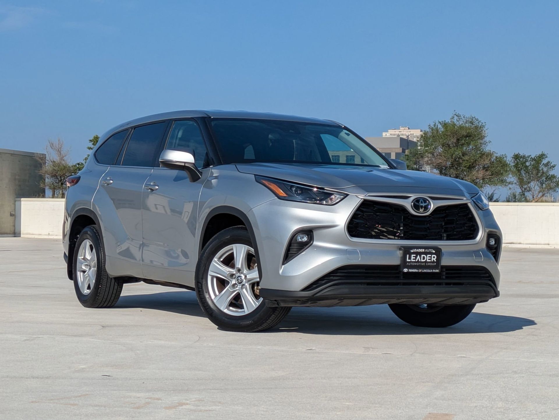 2024 Toyota Highlander LE AWD