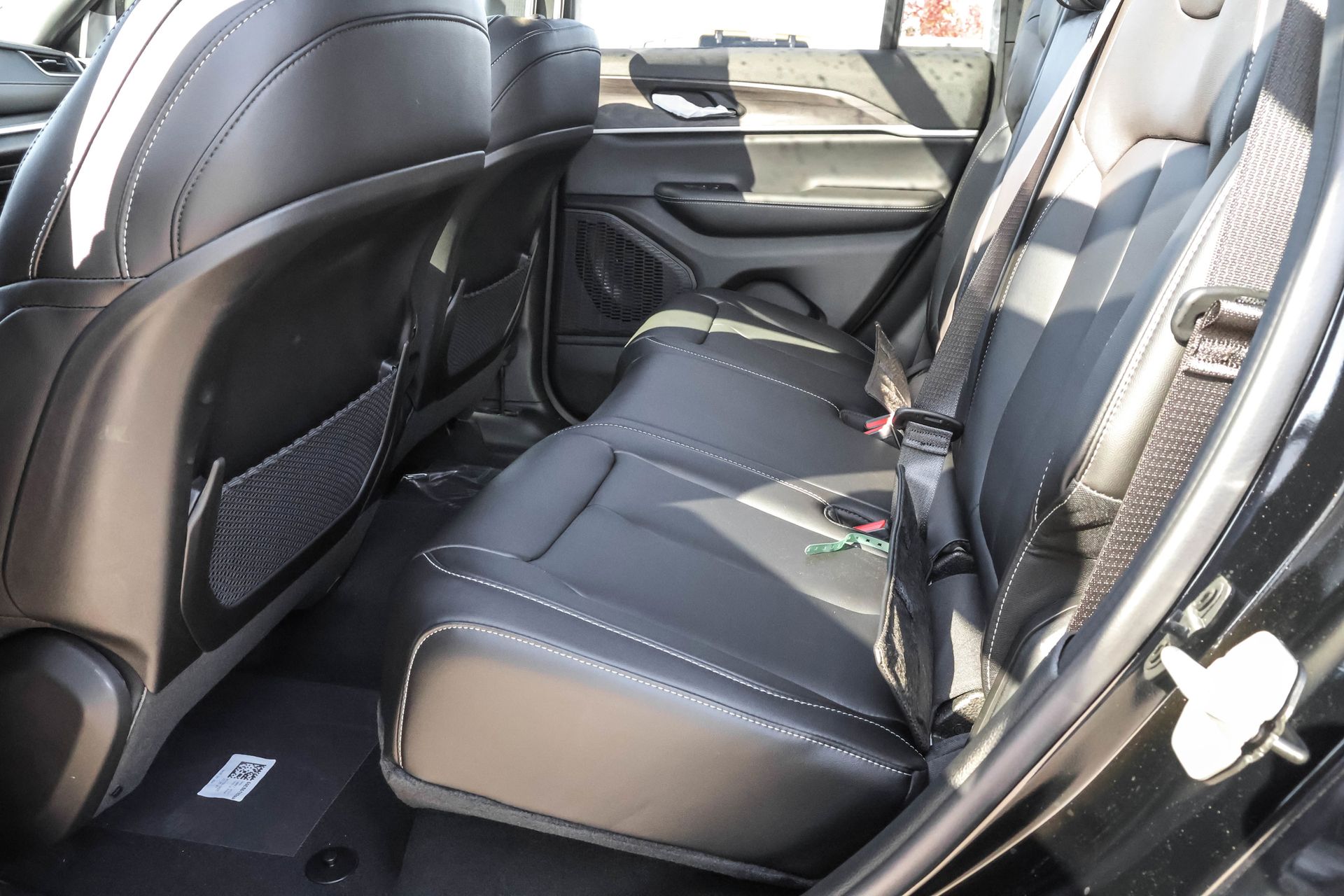 2025 JEEP GRAND CHEROKEE - Image 14