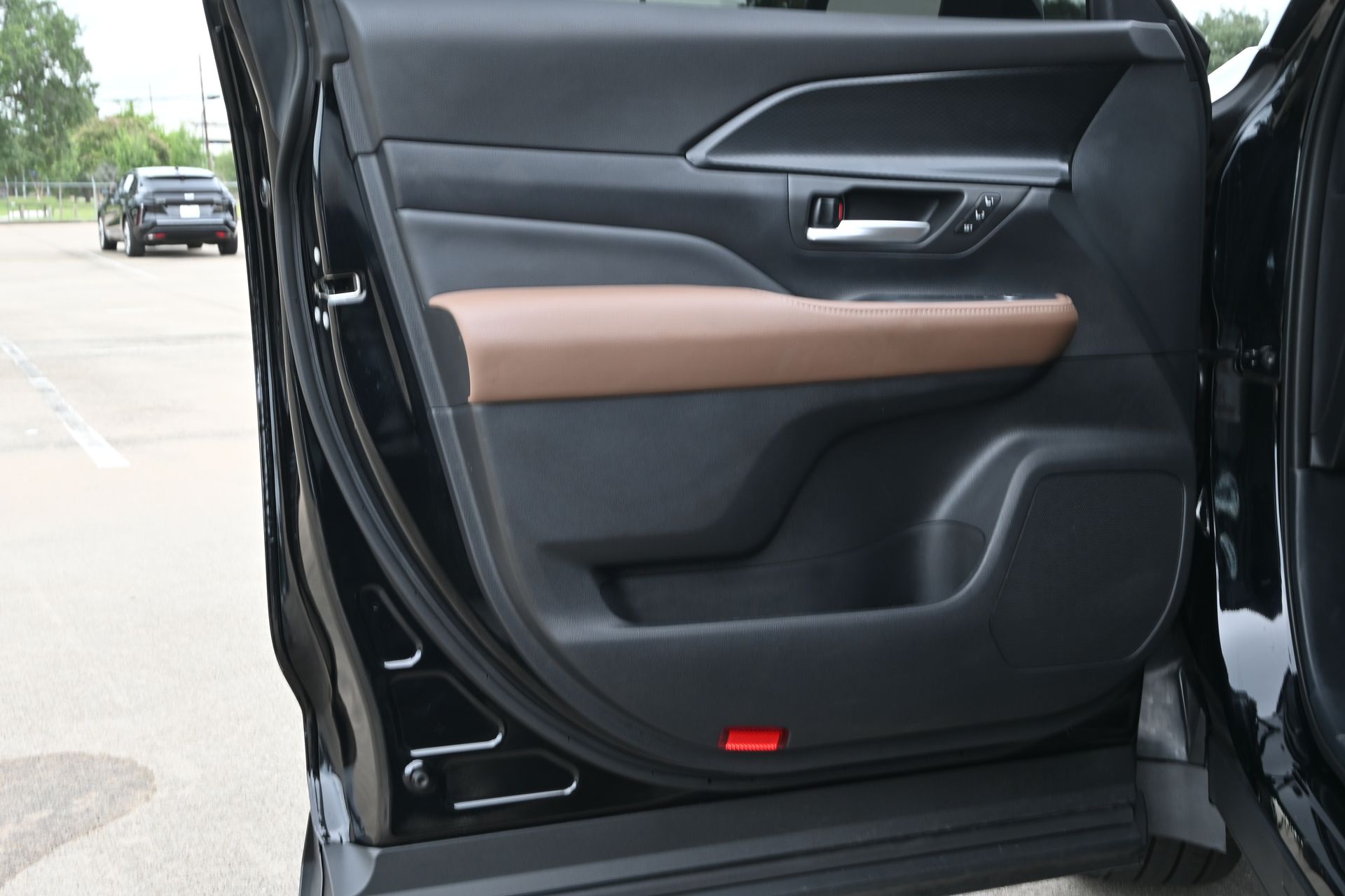 2025 Toyota Grand Highlander Hybrid MAX Platinum Black at Community Toyota