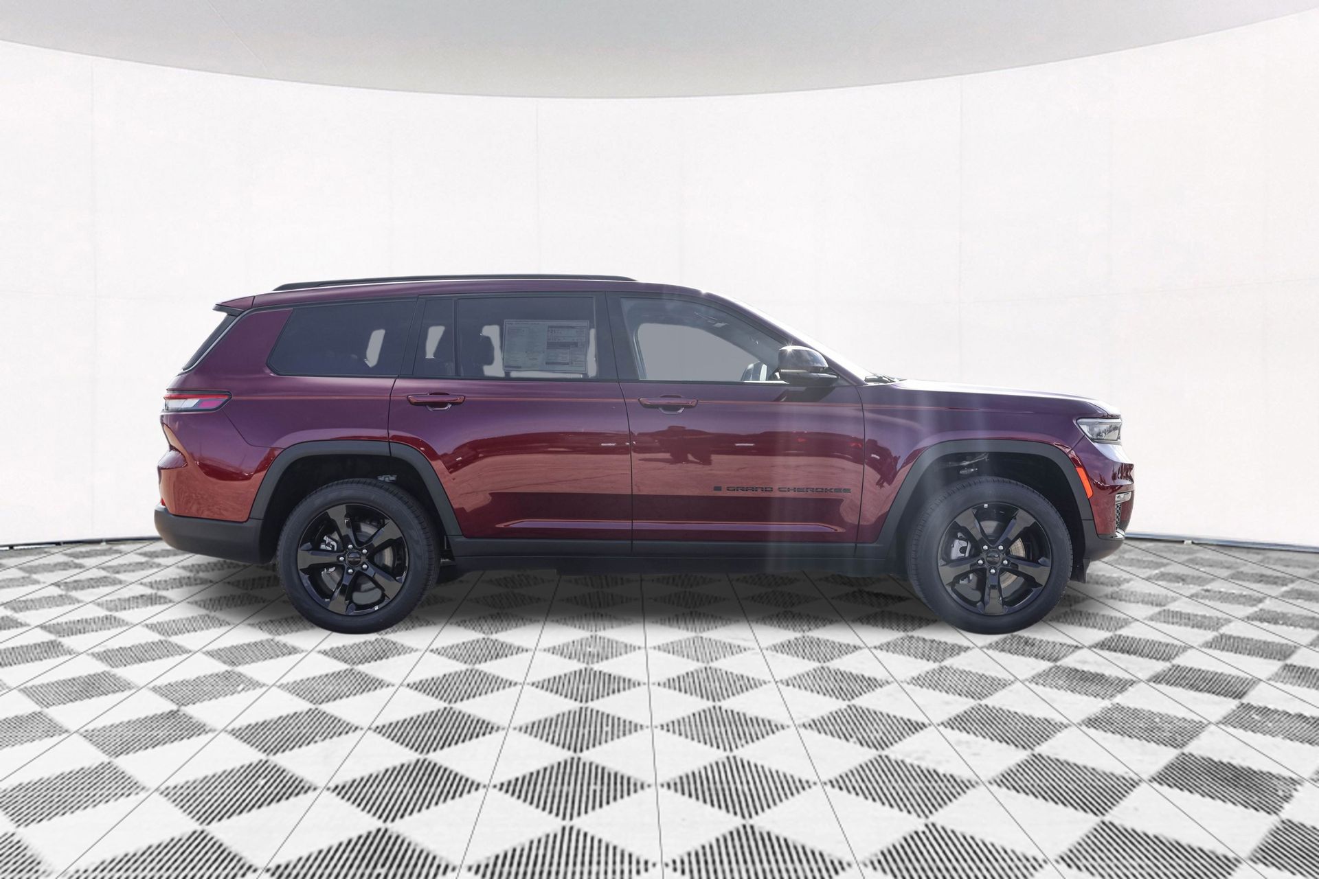 2025 JEEP GRAND CHEROKEE L - Image 16