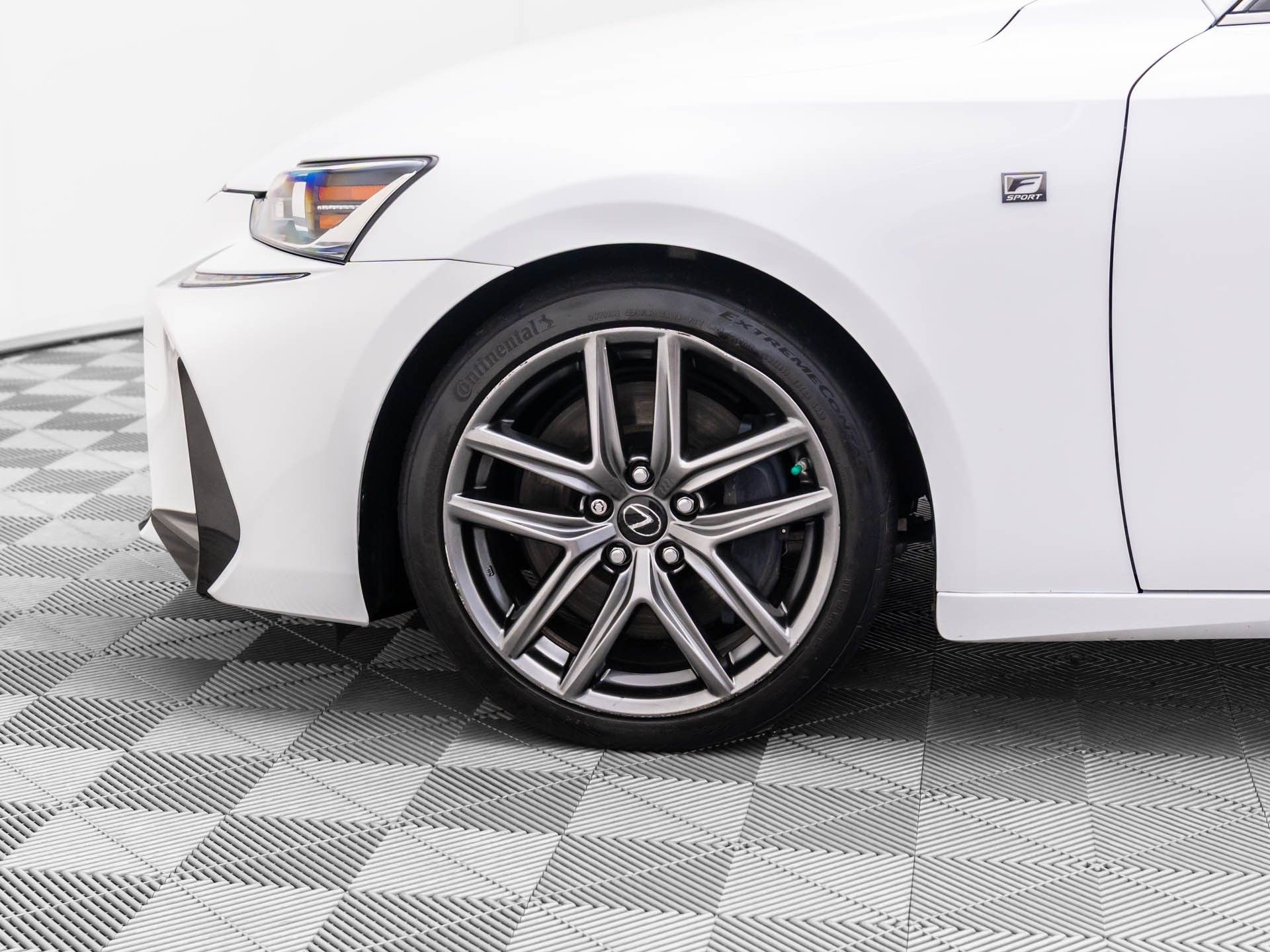 2017 Lexus IS IS photo