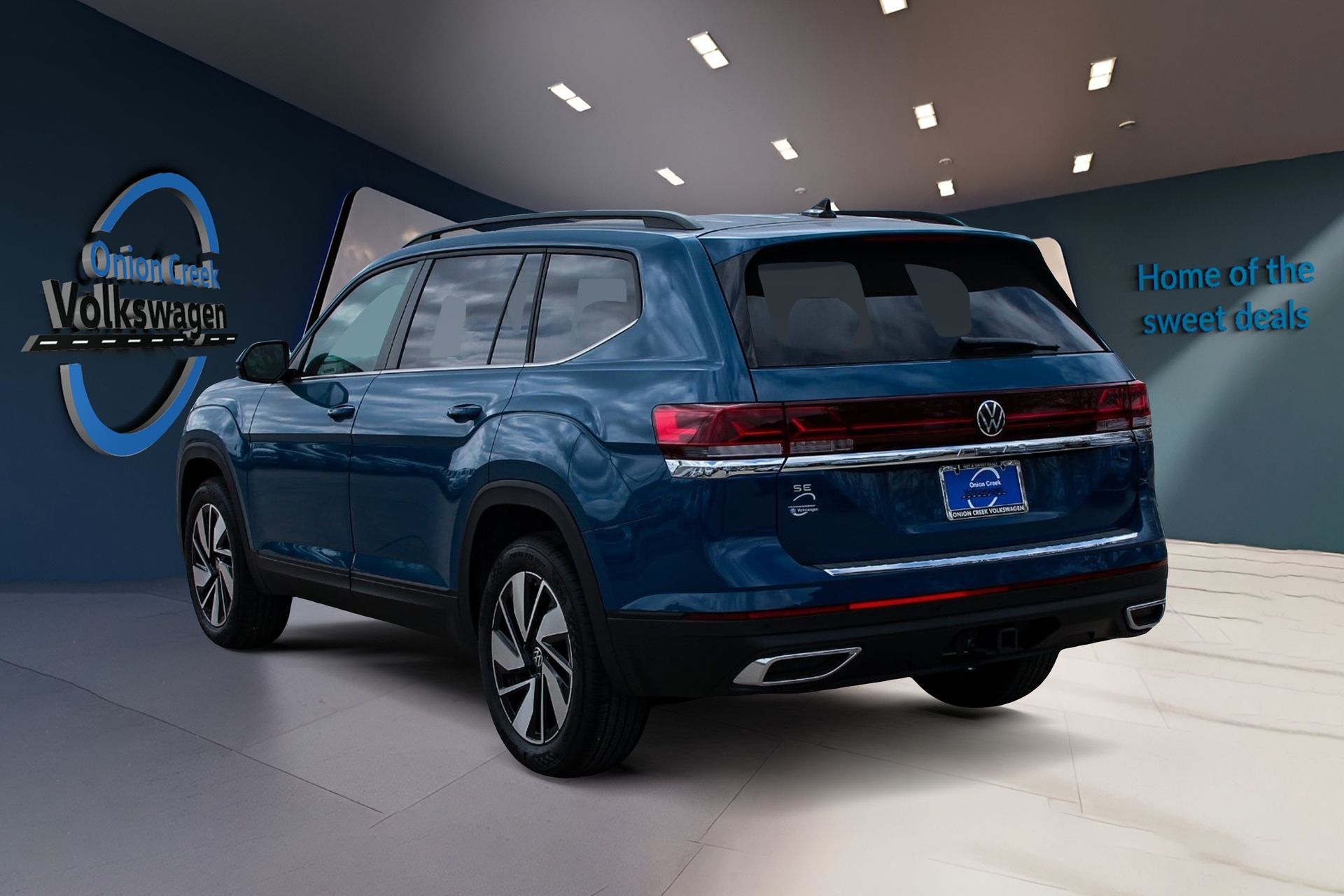 View vehicle photo 6