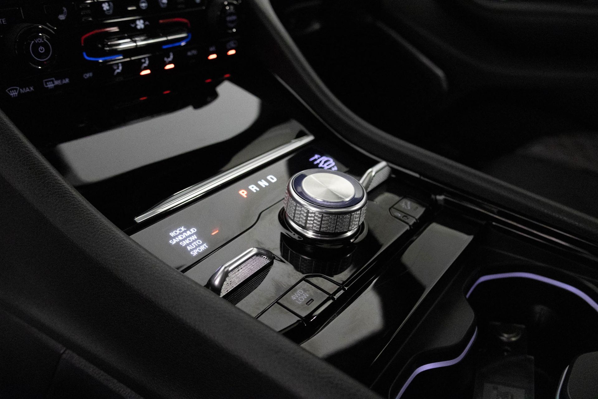 2023 JEEP GRAND CHEROKEE - Image 29