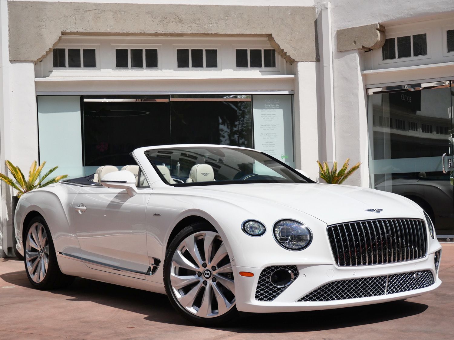 2024 Bentley Continental GTC Azure V8 AWD