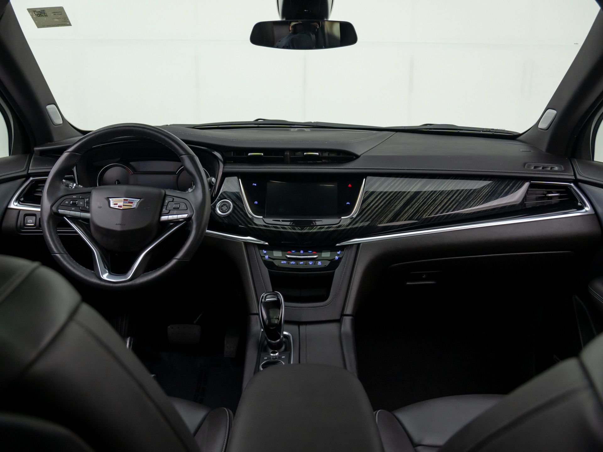 2022 Cadillac XT6 Premium Luxury photo