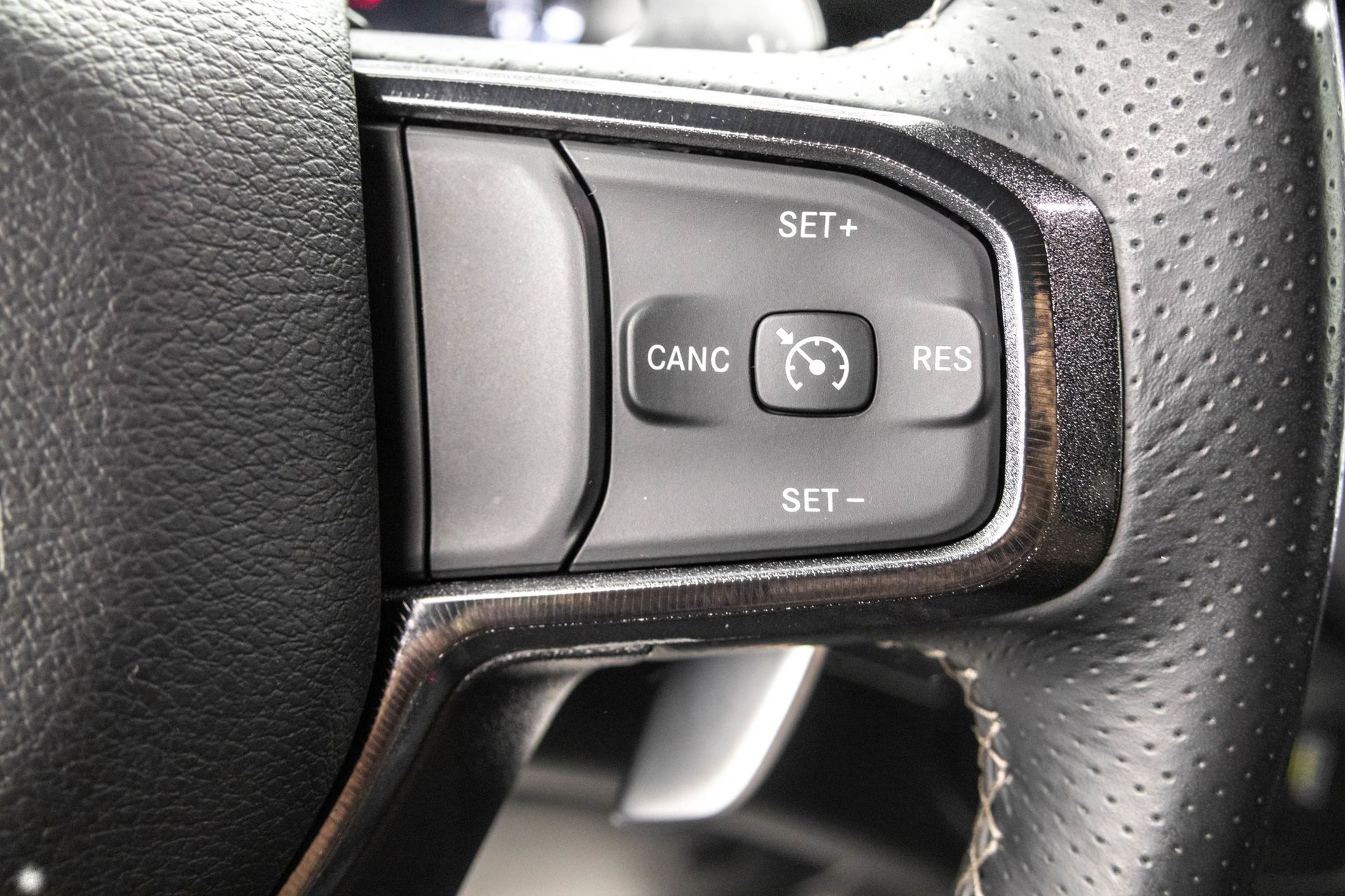 2024 RAM 1500 - Image 23