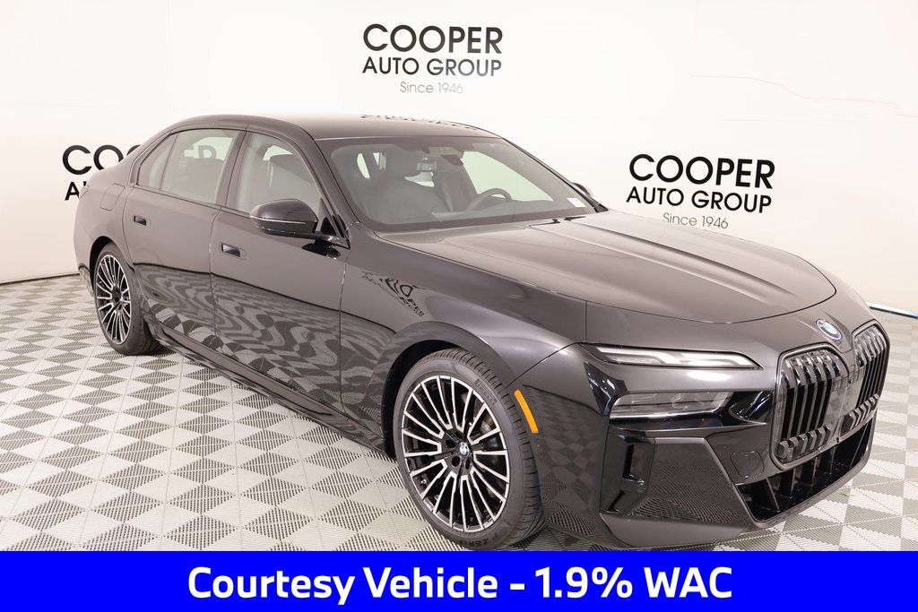 Black Sapphire Metallic 2026 BMW 7 Series Sedan All-Wheel Drive 8-Speed Automatic