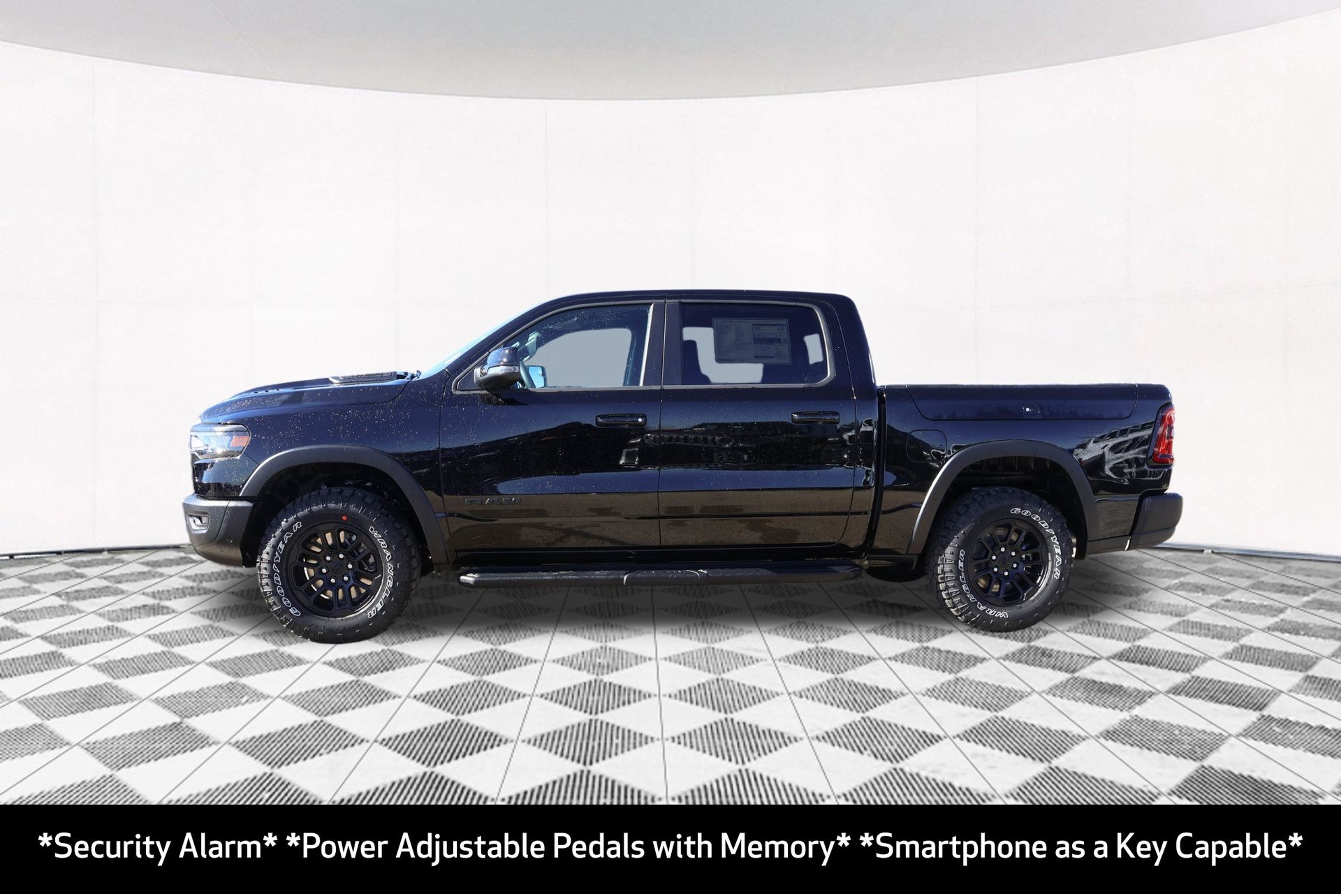 2026 RAM 1500 - Image 11