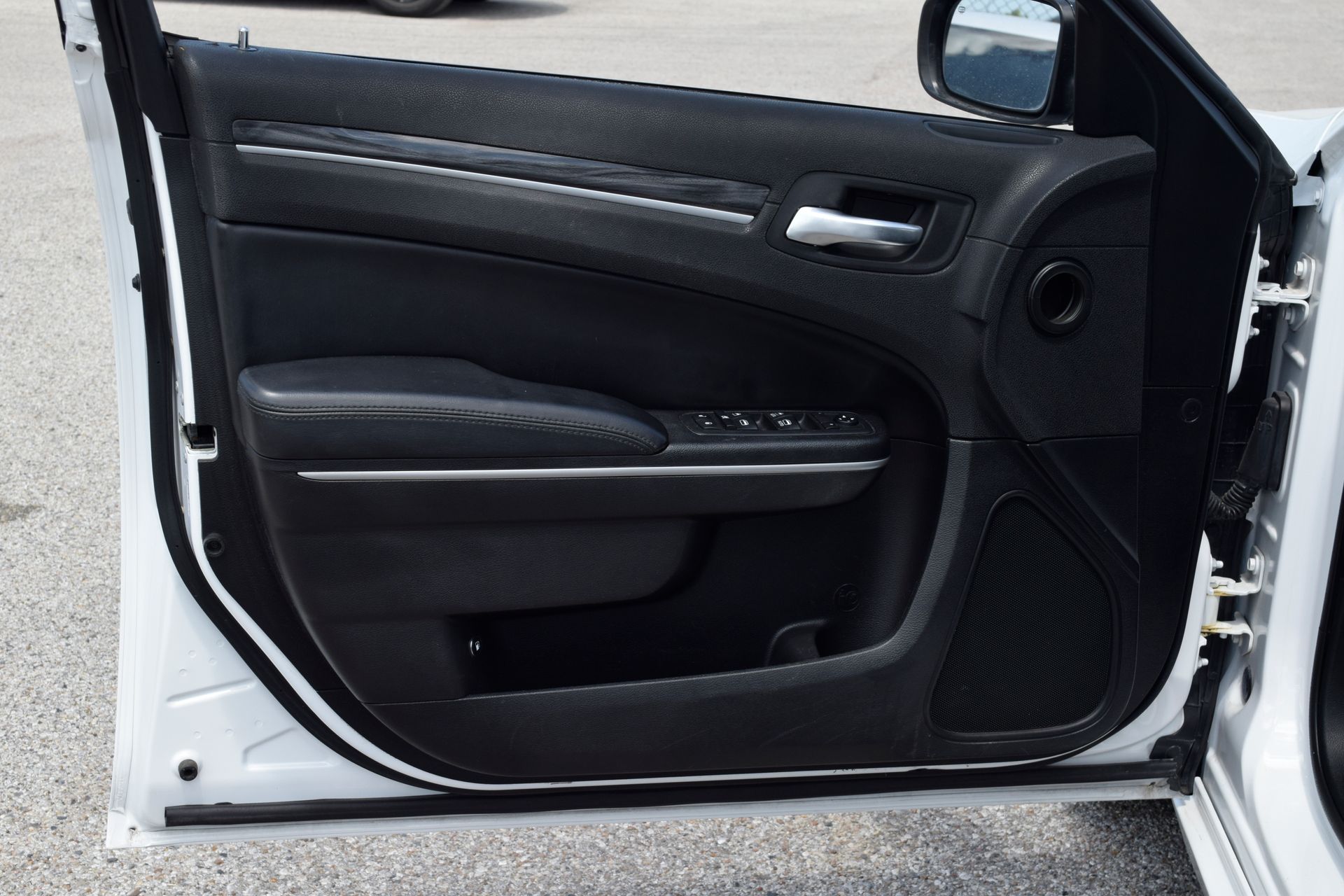2019 Chrysler 300 Touring White at North Houston Mitsubishi
