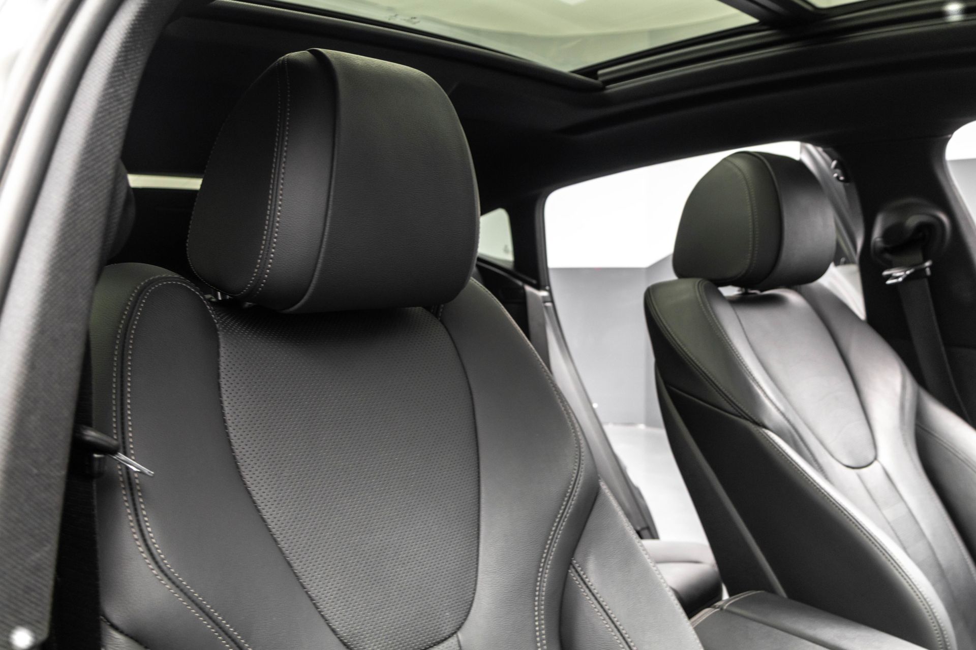 2020 BMW X6 - Image 40