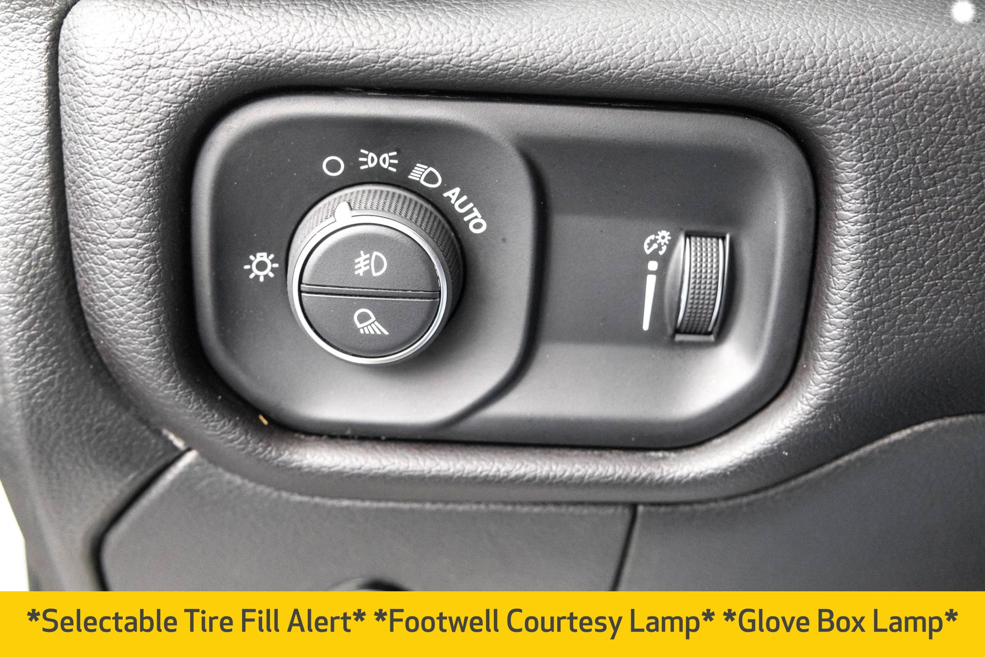 2023 RAM 3500 - Image 20