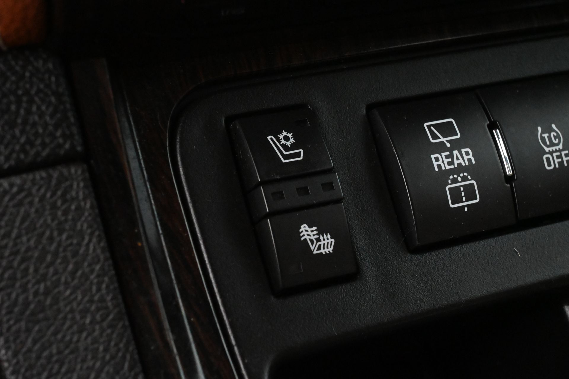 2016 Chevrolet Traverse LTZ Beige at Legacy Ford