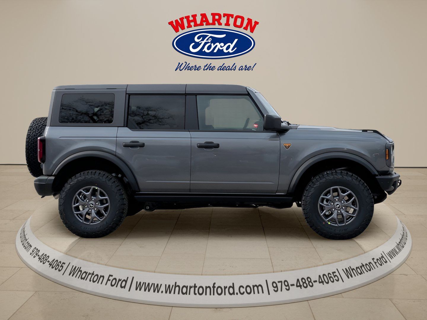 2025 Ford Bronco Badlands - 6
