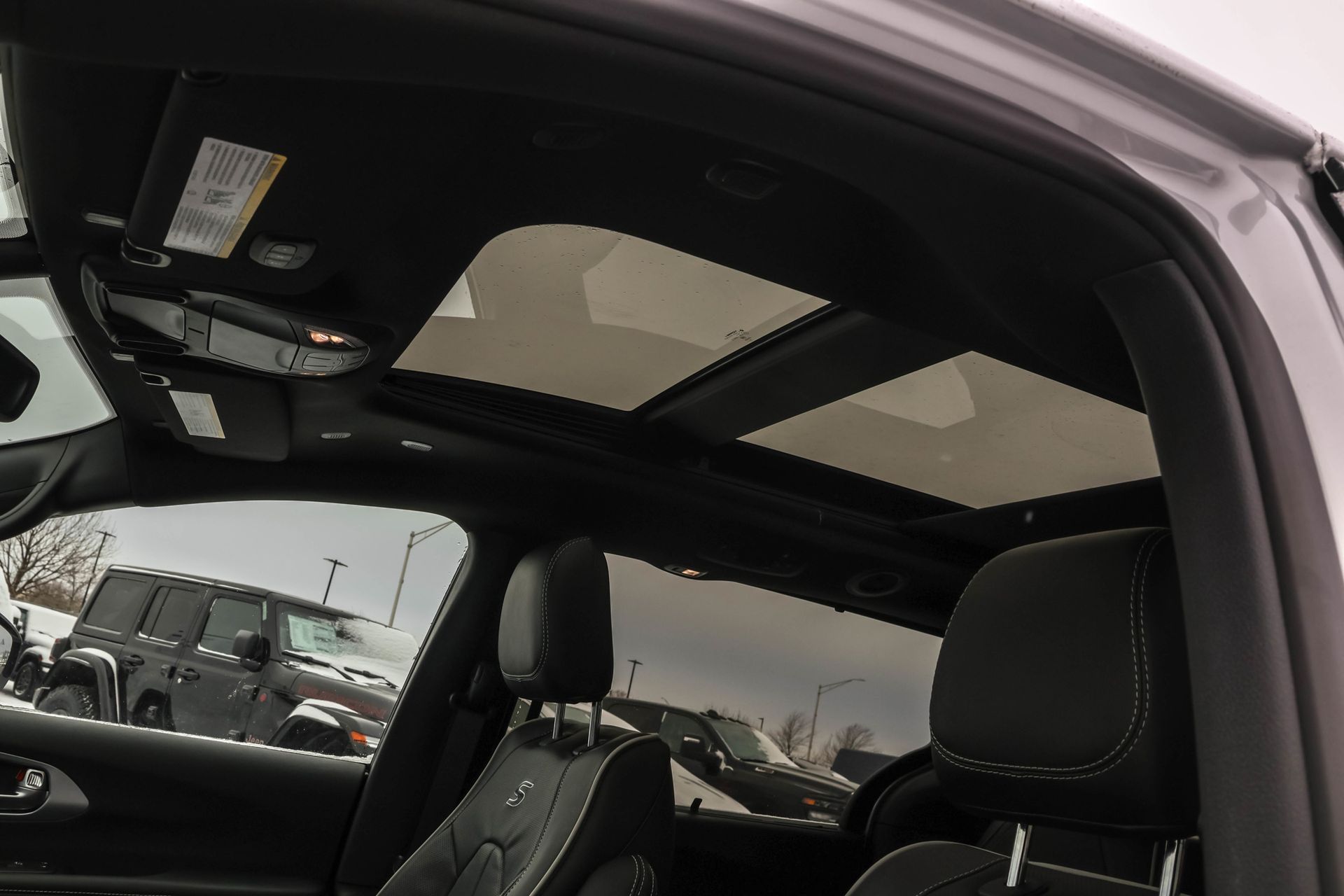 2026 CHRYSLER PACIFICA - Image 5