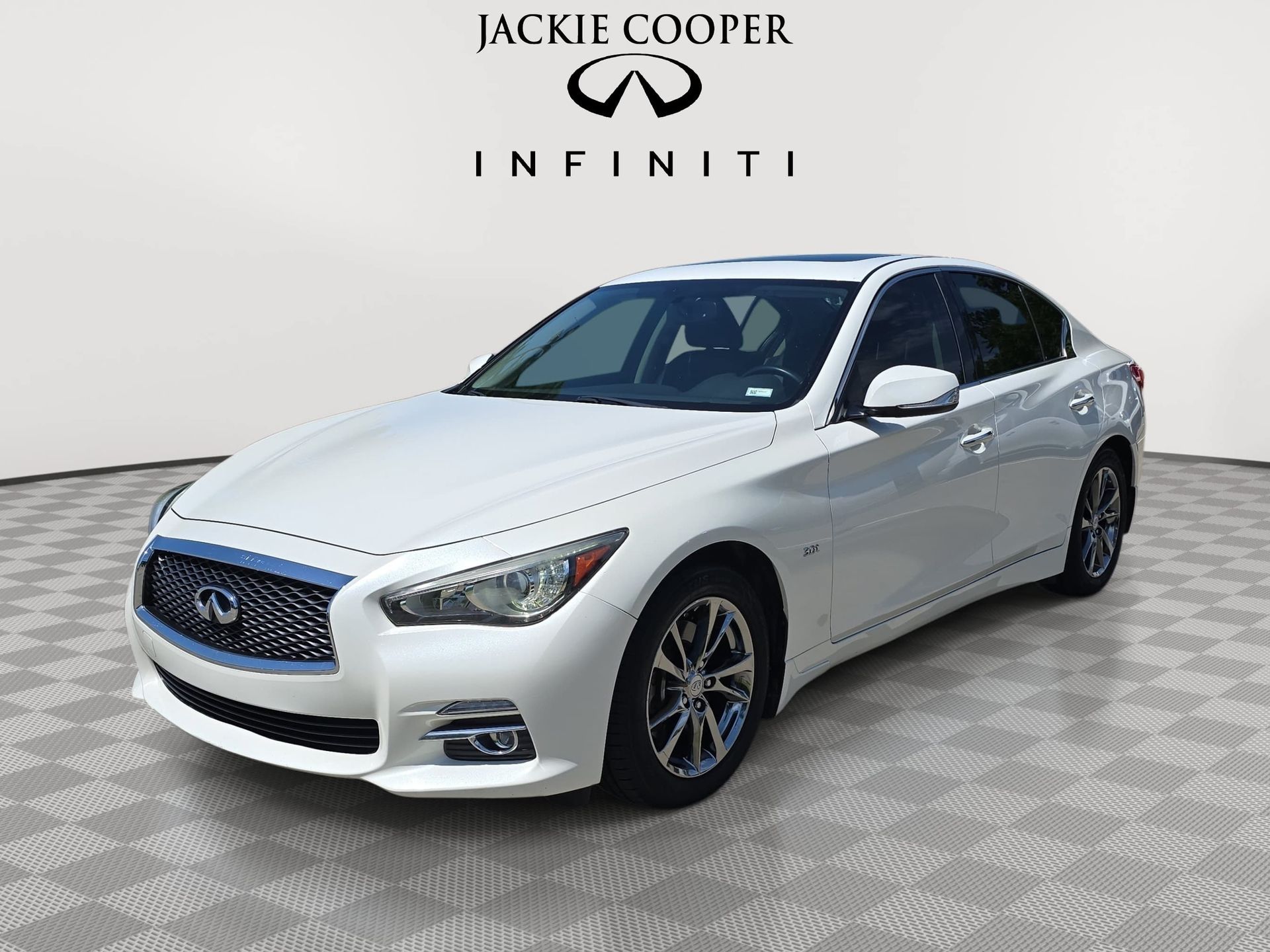 Majestic White 2017 INFINITI Q50 Sedan Rear-Wheel Drive 7-Speed Automatic