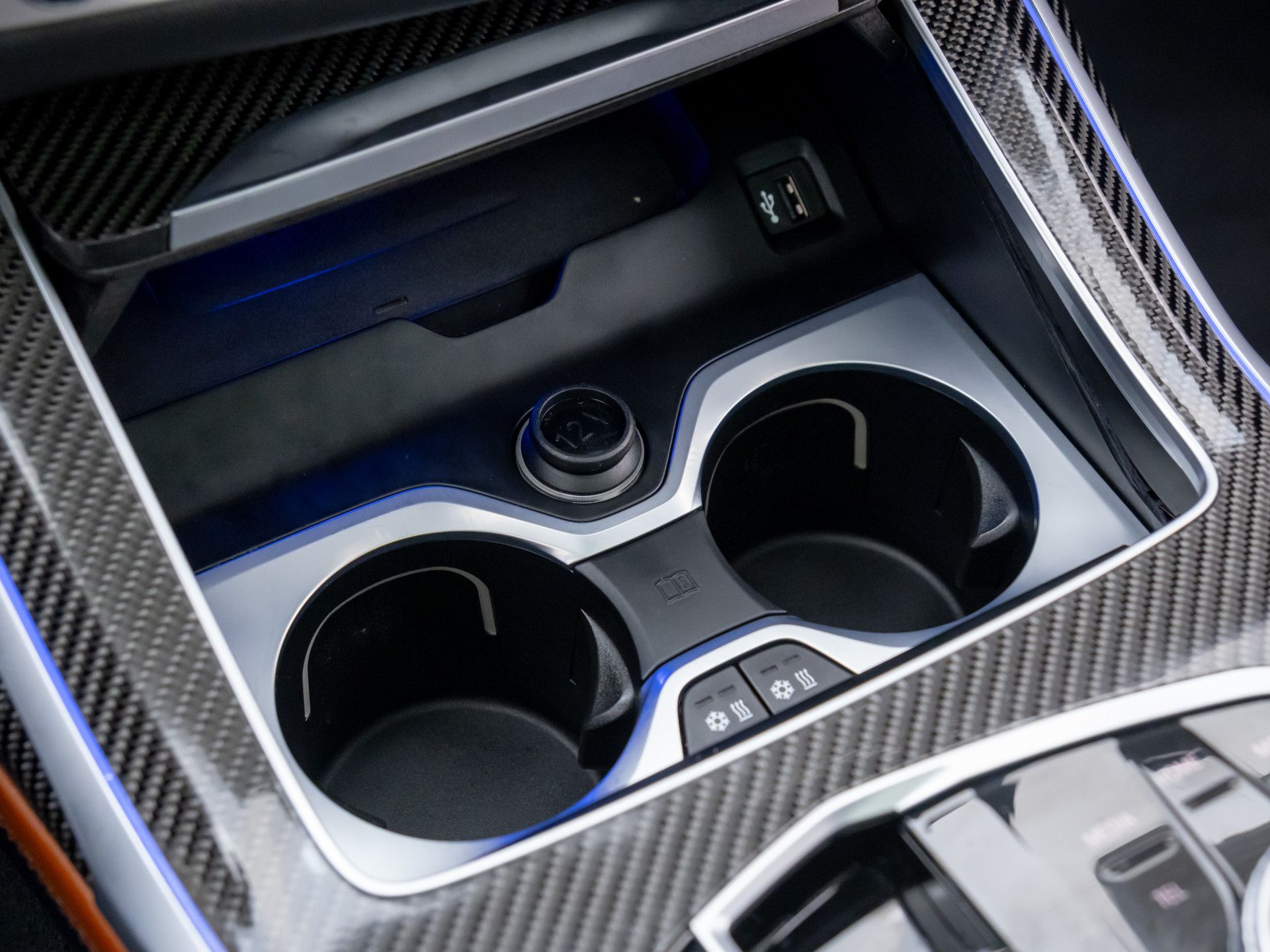 2023 BMW X7 M60i photo